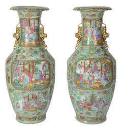 Coppia di vasi / lampade con medaglione a forma di rosa del XIX secolo