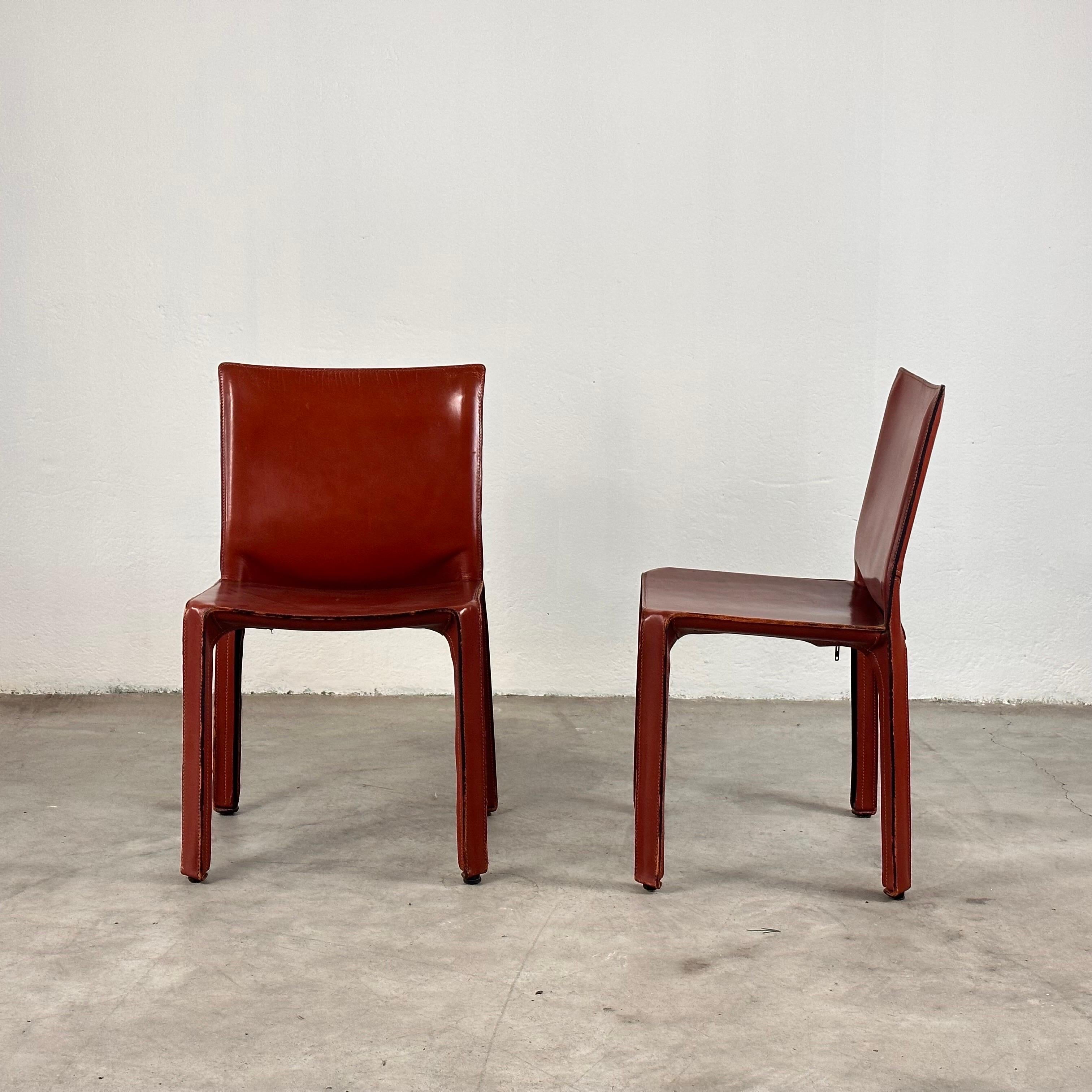 Mid-Century Modern Pair CAB 412 Chairs by Mario Bellini for Cassina in Red Leather, 1970s For Sale