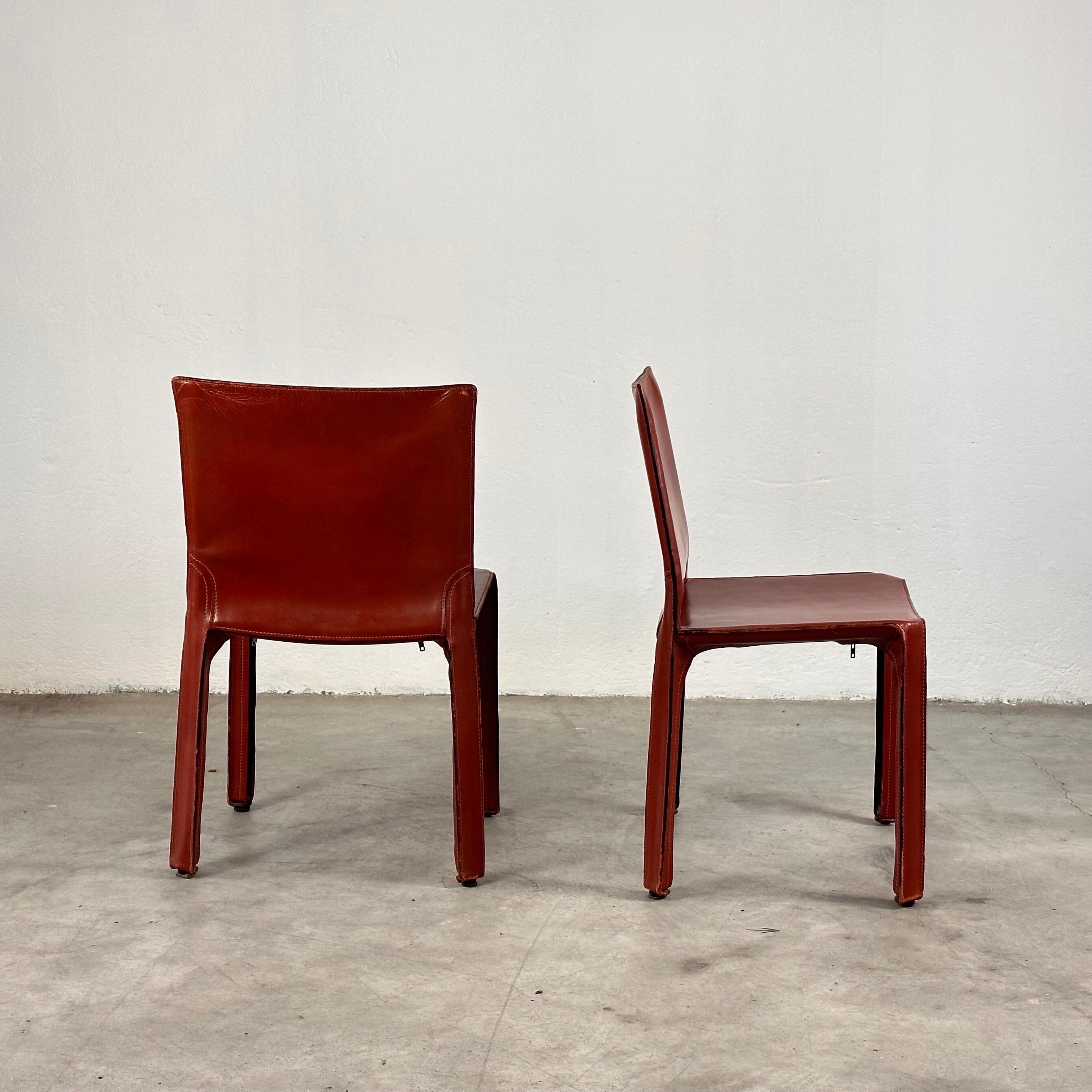 Italian Pair CAB 412 Chairs by Mario Bellini for Cassina in Red Leather, 1970s For Sale