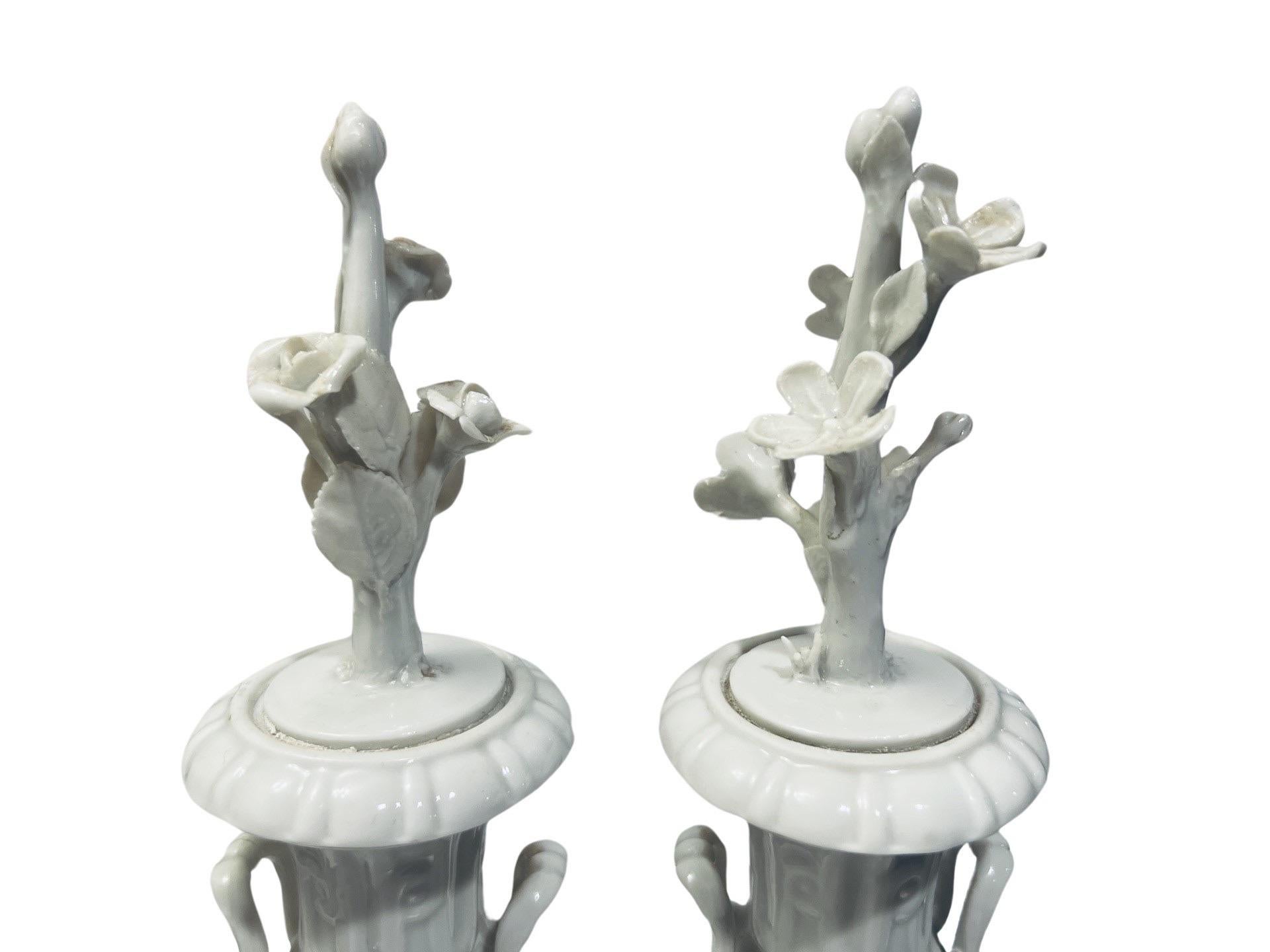 Pair, Cabinet of Curiosity Neoclassical Style Blanc De Chine Porcelain Urns For Sale 3