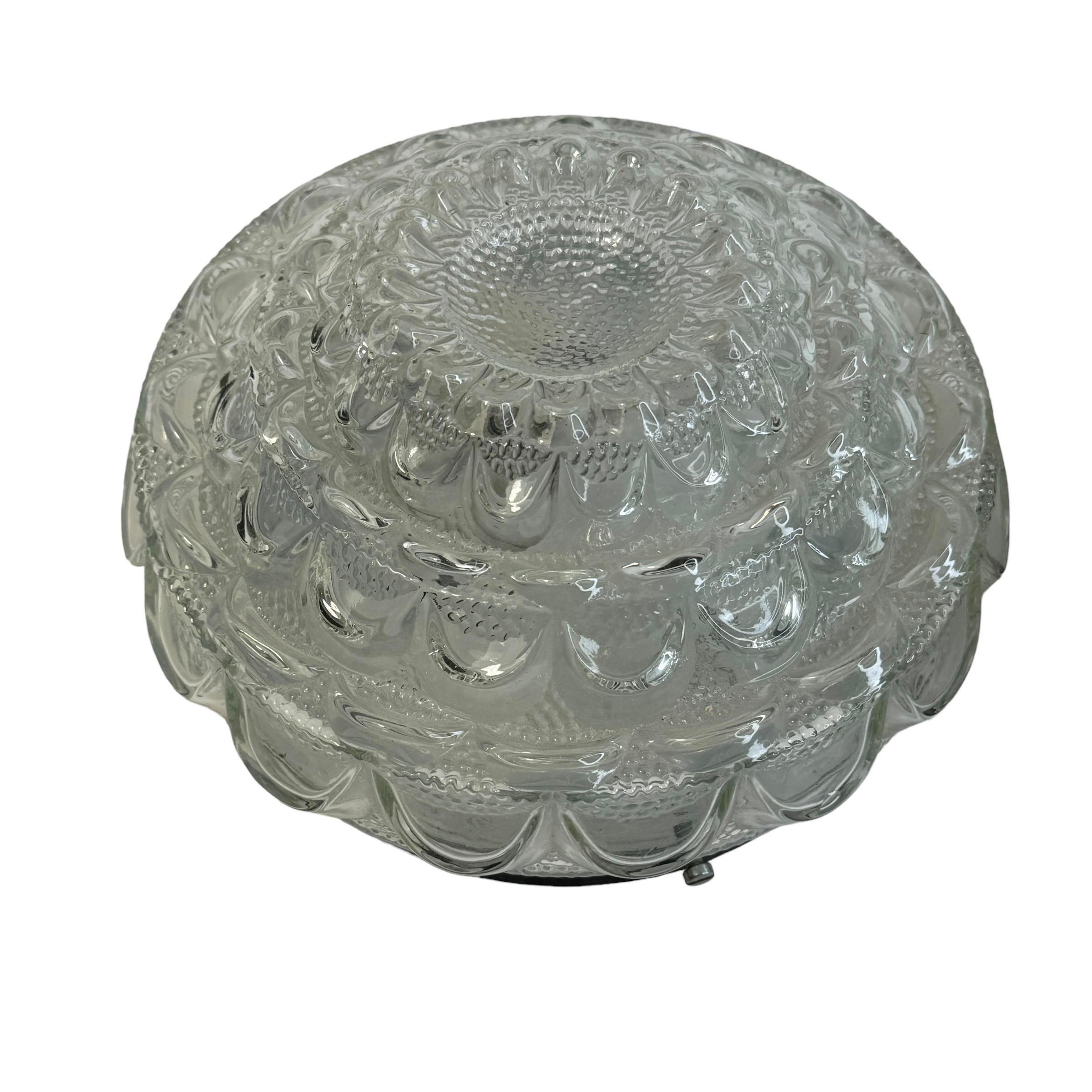 Paire de lampes de plafond à affleurement en verre de style Cake par RZB, années 1960, Allemagne en vente 3