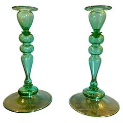 Paire de chandeliers Carder Steuben « Pomona Green »