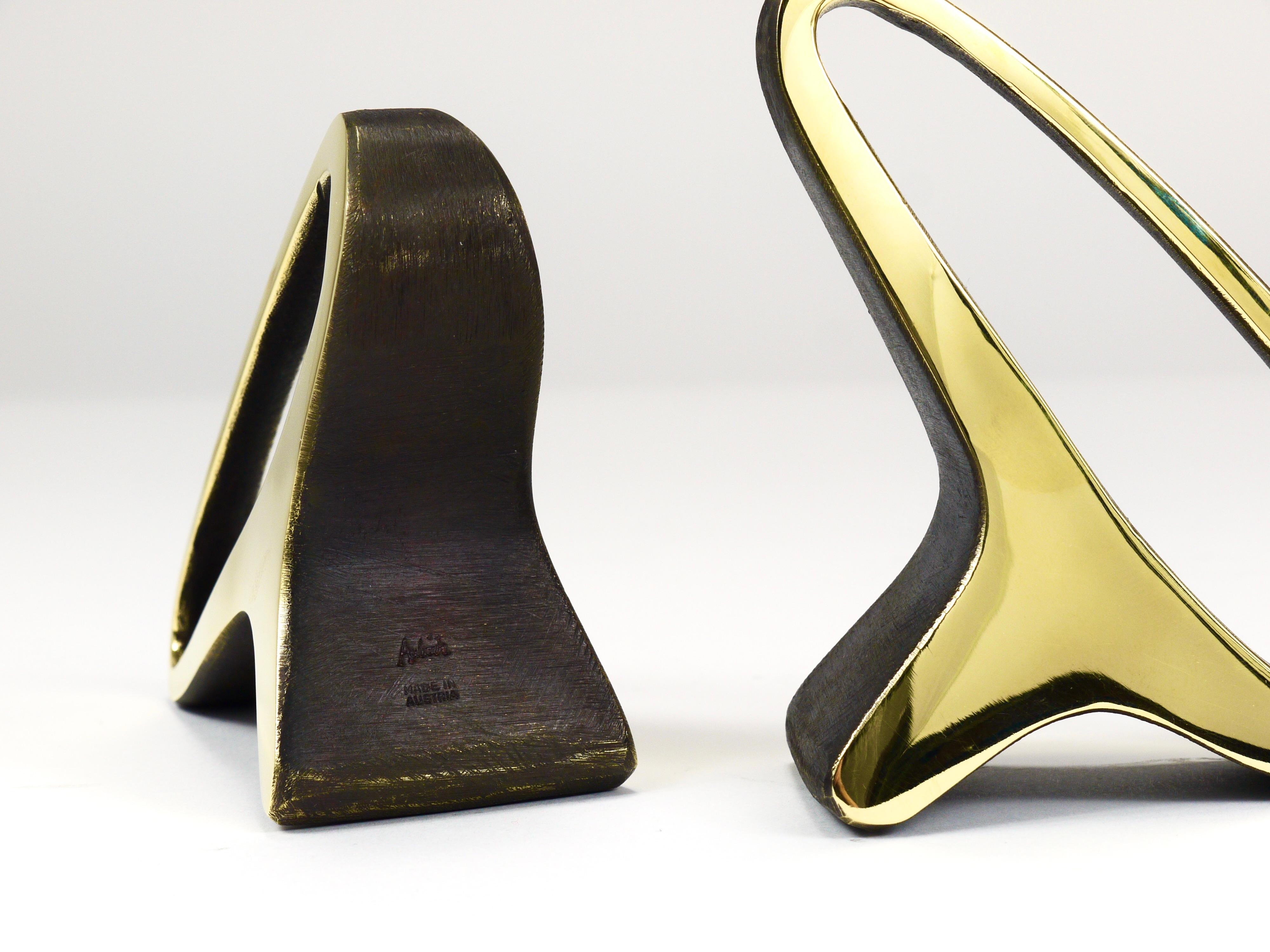 Austrian Pair Carl Auböck Mid-Century Earlobes Brass Bookends #3848, Vienna, Austria For Sale