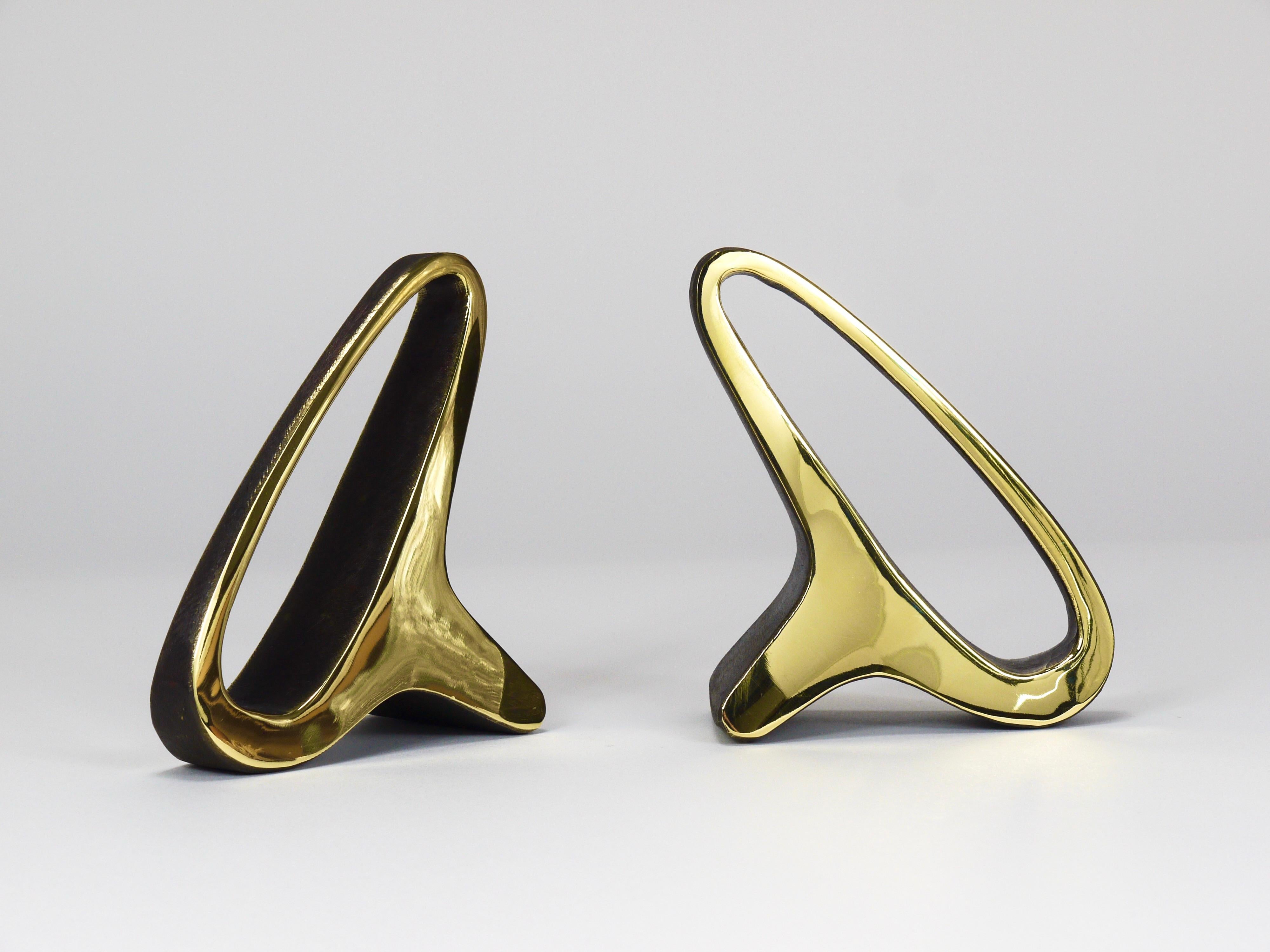 Patinated Pair Carl Auböck Mid-Century Earlobes Brass Bookends #3848, Vienna, Austria For Sale