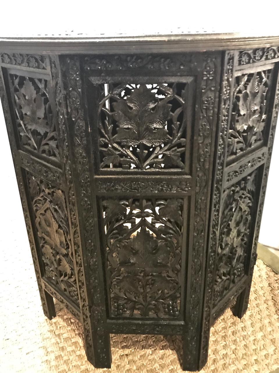 Pair of Carved Indian Ebonized Side Tables In Good Condition In Pasadena, CA