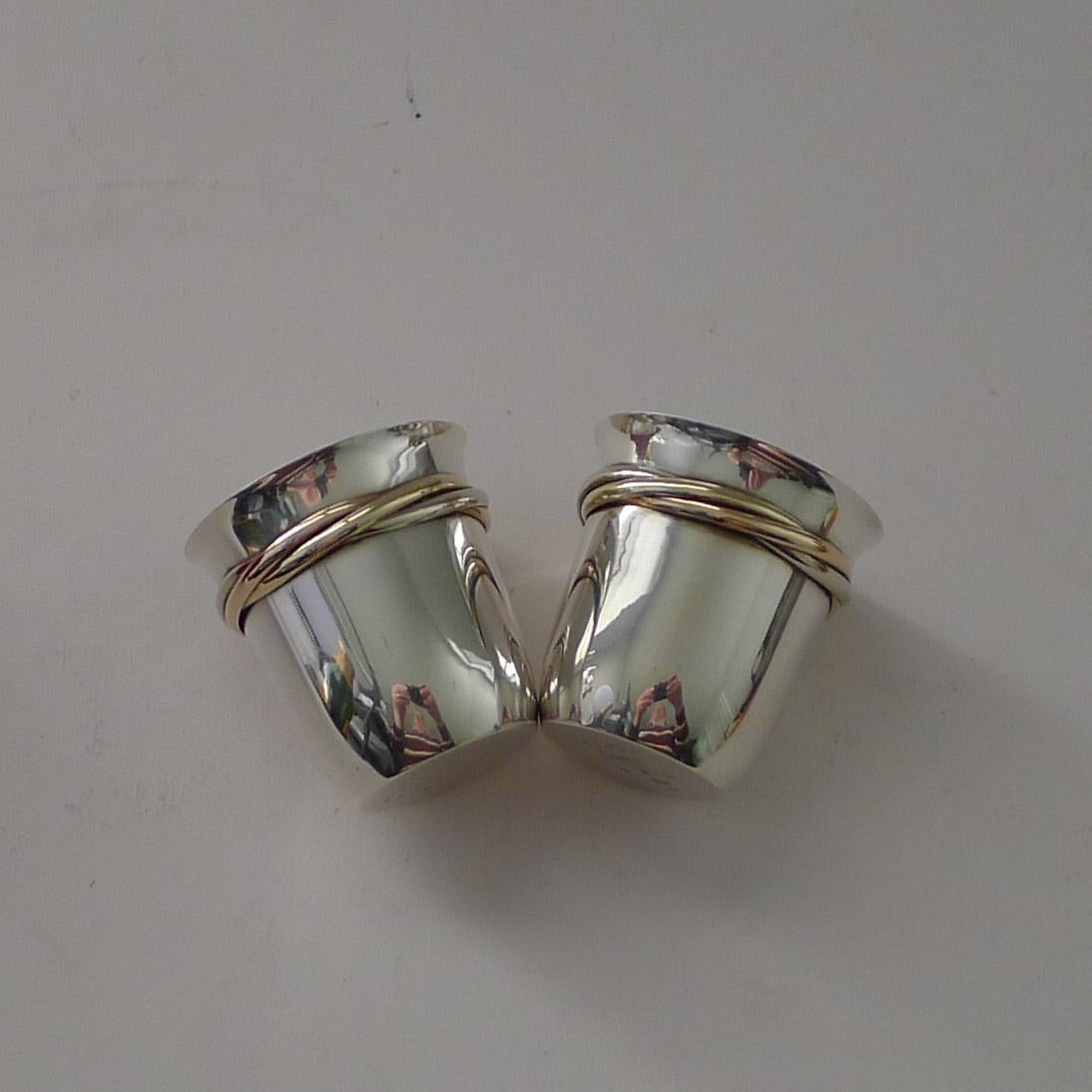 Pair Cased Cartier Silver Trinity Shot Glasses c.1970 8
