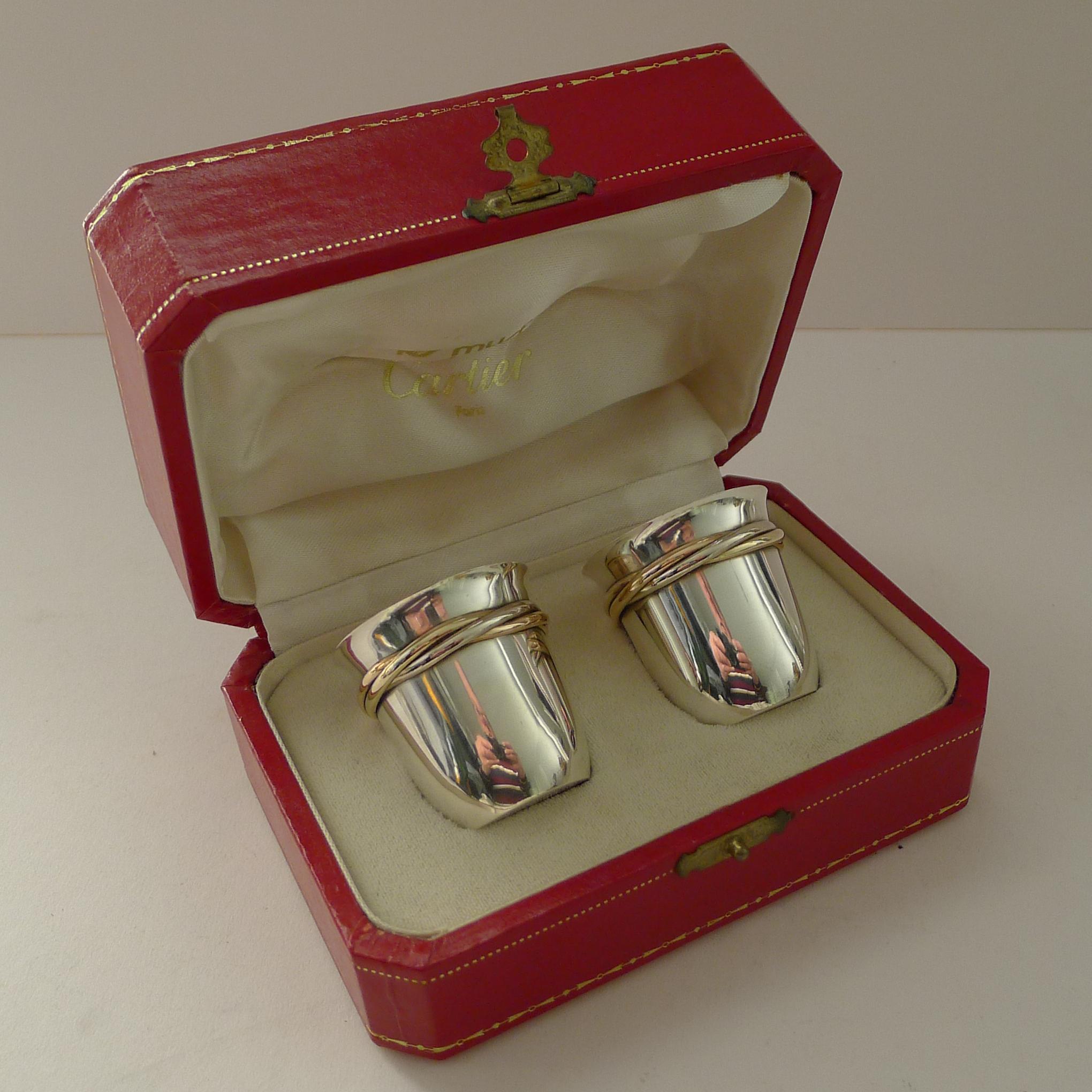 Pair Cased Cartier Silver Trinity Shot Glasses c.1970 In Good Condition In Bath, GB