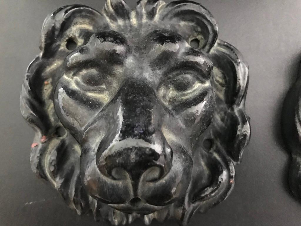 Pair of Cast Iron Lion Head Wall Ornament Fountains 2