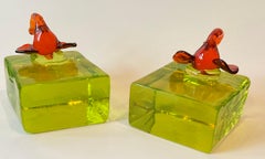 Pair Cenedese Murano Vaseline Glass Bookends with Applied Elephant Decoration