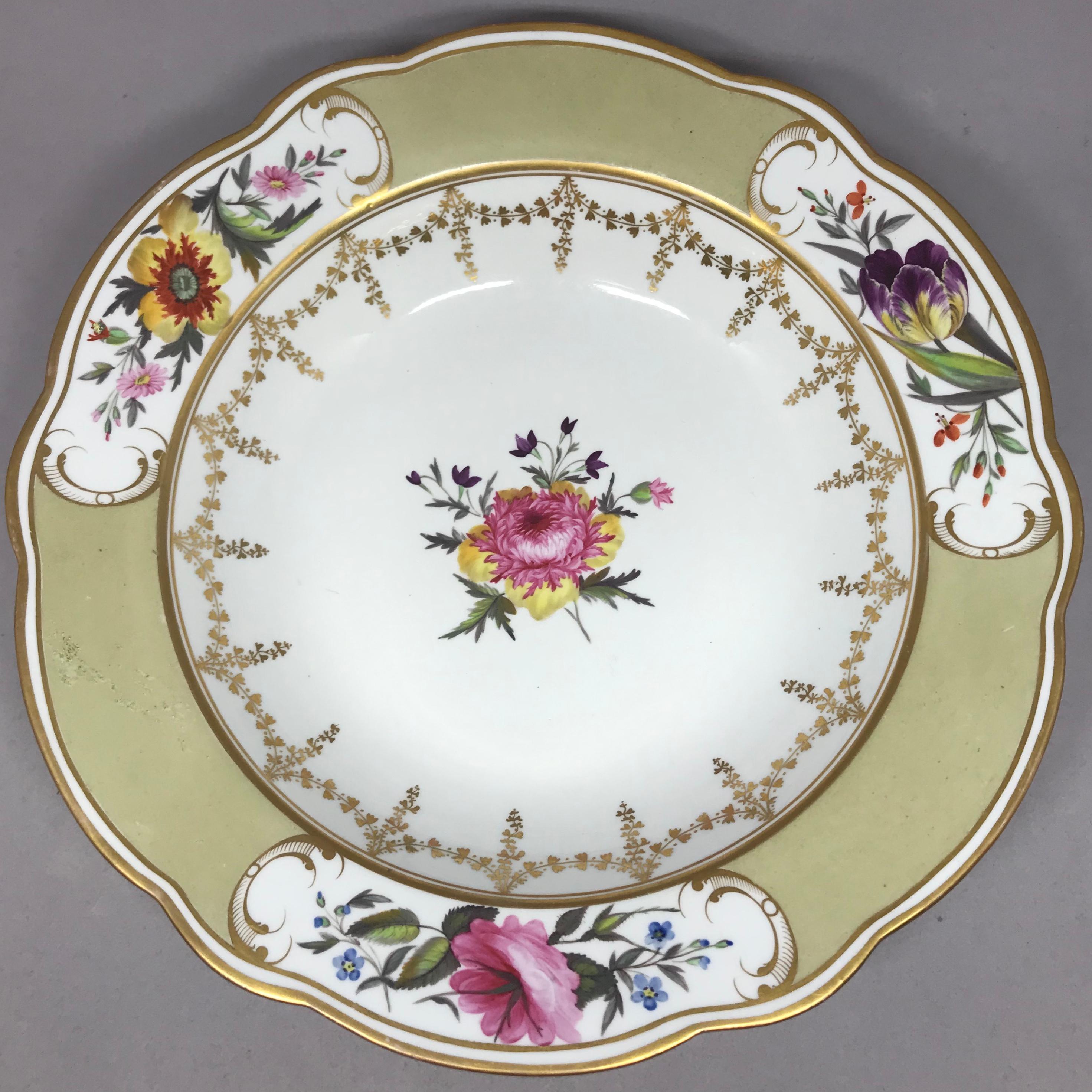 Pair of Chamberlain Worcester Soup Plates For Sale 1