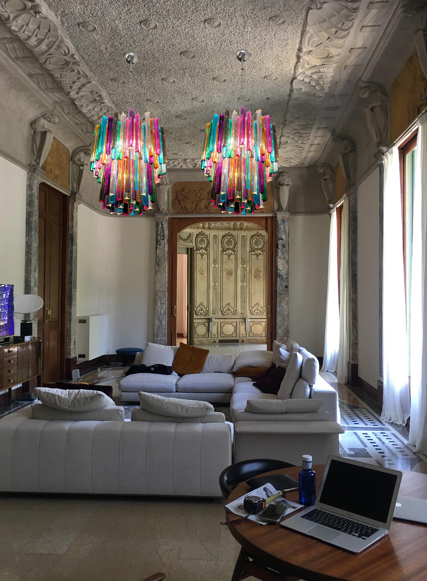 Pair of Chandelier Multi-Color 107 Triedri, Murano, 1970s In Excellent Condition For Sale In Budapest, HU