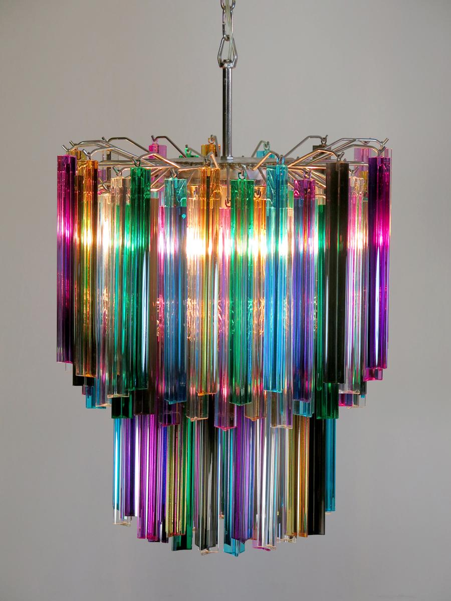 Pair of Chandeliers Multi-Color, 107 Triedri, Murano, 1970s In Excellent Condition In Budapest, HU