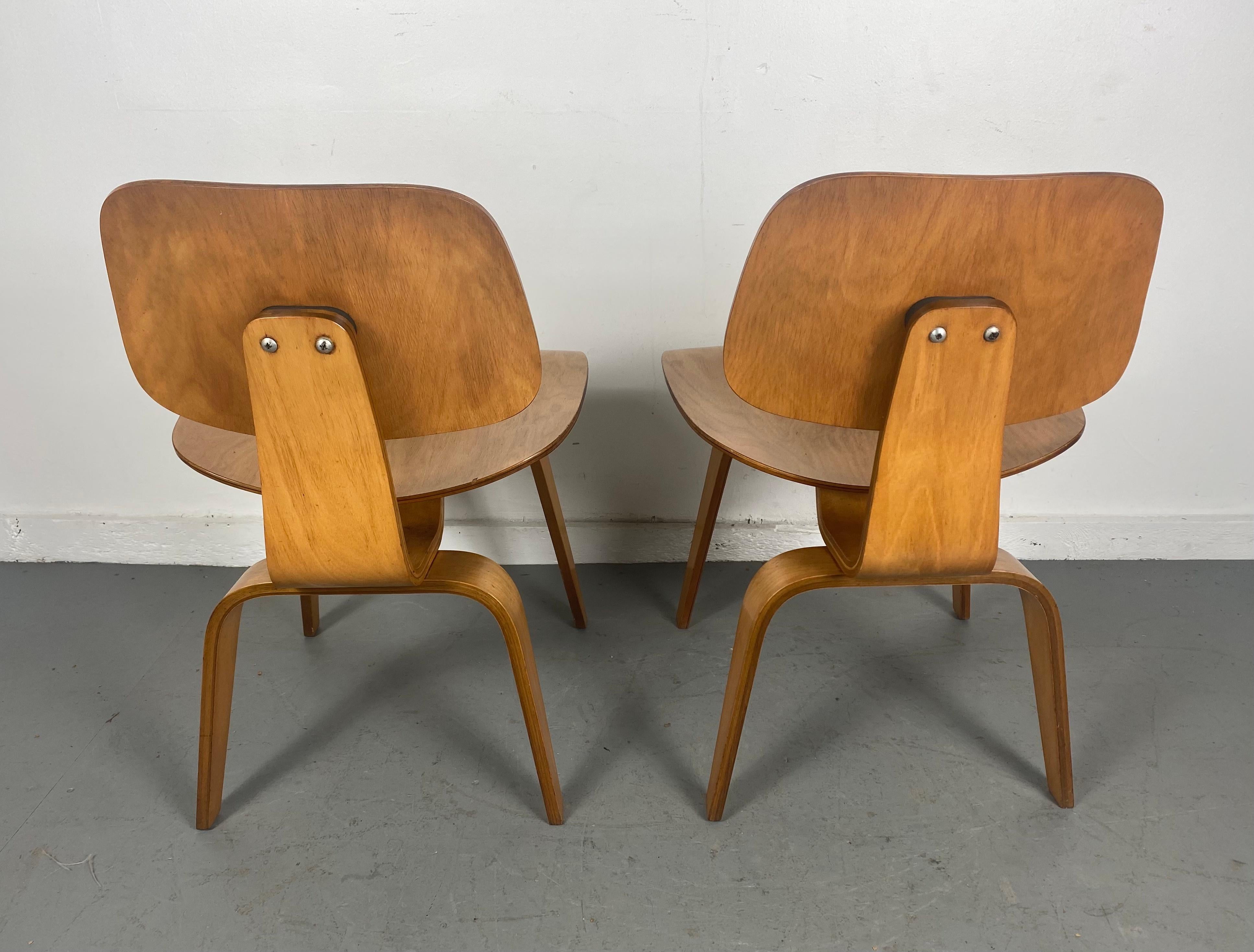 Pair Charles Eames D C W 'dining chairs' Herman Miller In Good Condition In Buffalo, NY