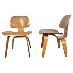 Pair Charles Eames D C W 'dining chairs' Herman Miller