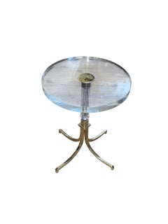 Paar Charles Hollis Jones Beistelltische aus Lucit und Messing. U.S.A. 1970er Jahre.