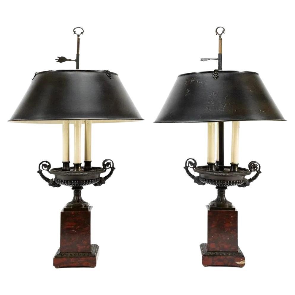 Paire de lampes Charles X Tazze montées en tant que lampes en vente