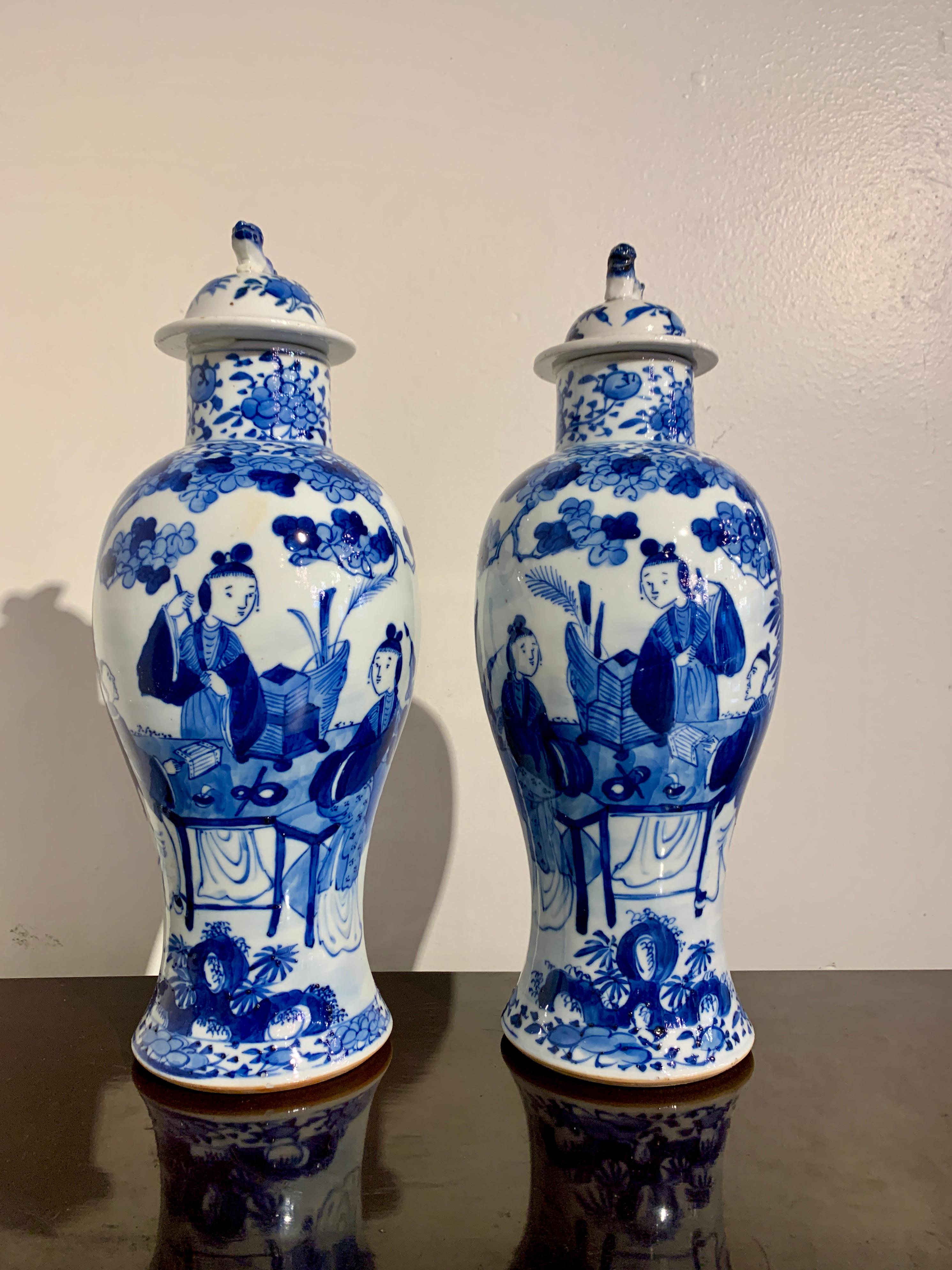 Pair Chinese Blue and White Covered Baluster Vases, Late 19th Century, China In Good Condition In Austin, TX