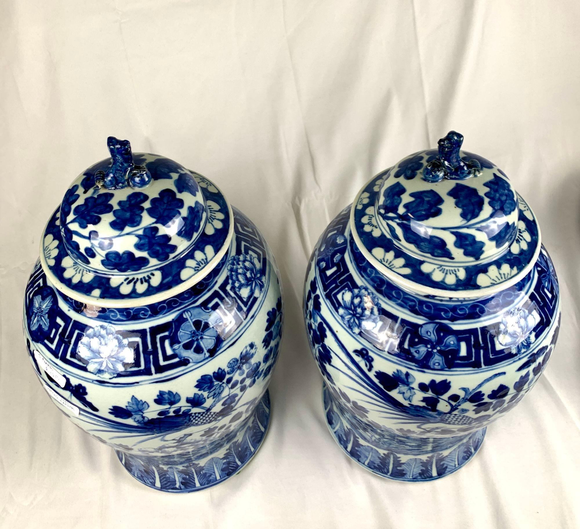 Pair Chinese Blue and White Covered Jars Hand Painted Qing Dynasty Circa 1880 For Sale 1