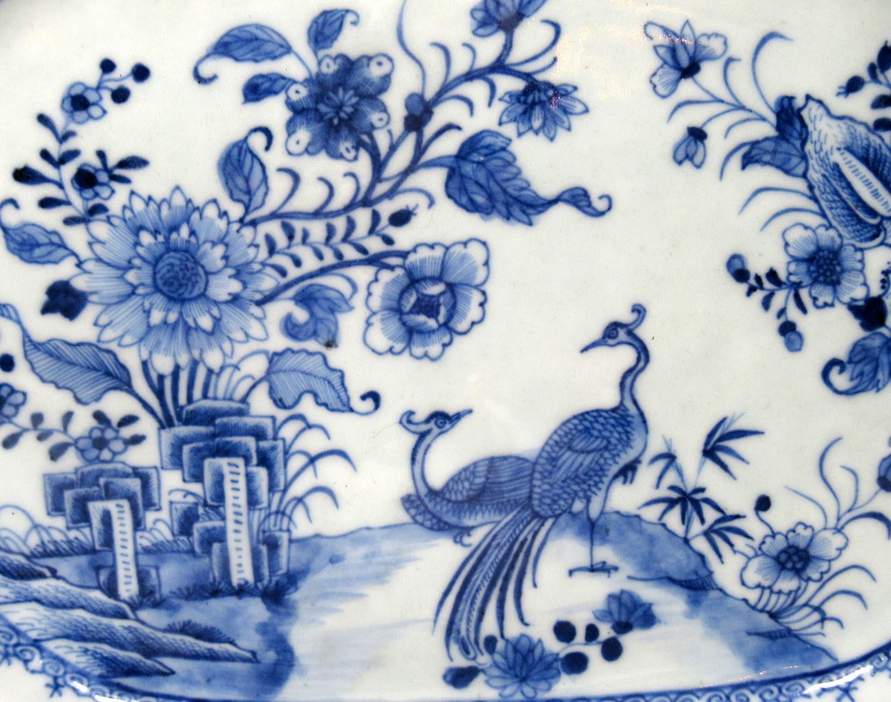 18th Century and Earlier Chinese Canton Porcelain Blue White Plates Chargers Qianlong, 18th Century, Pair