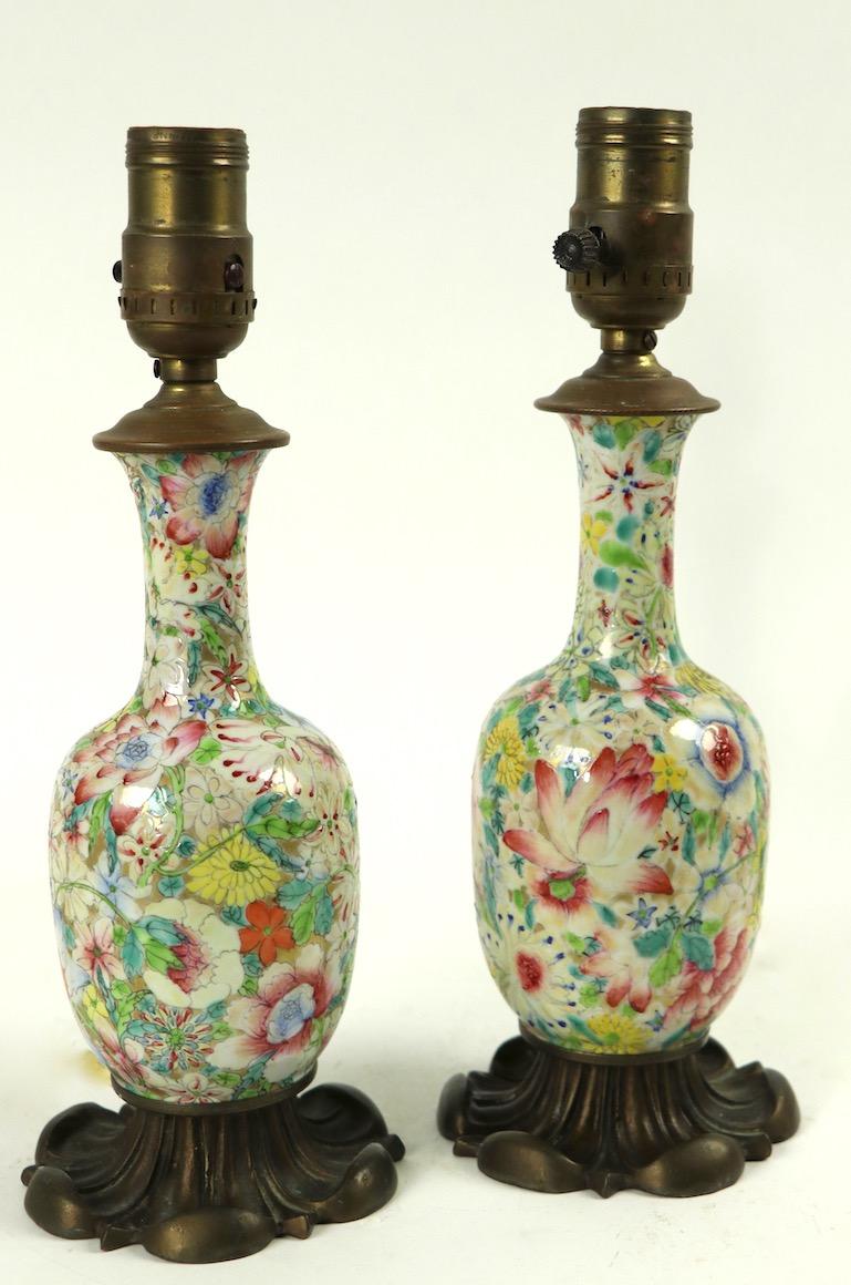 Pair of Chinese Ceramic Boudoir Lamps For Sale 5