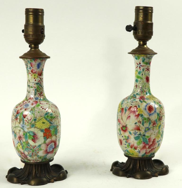 Pair of Chinese Ceramic Boudoir Lamps For Sale 6