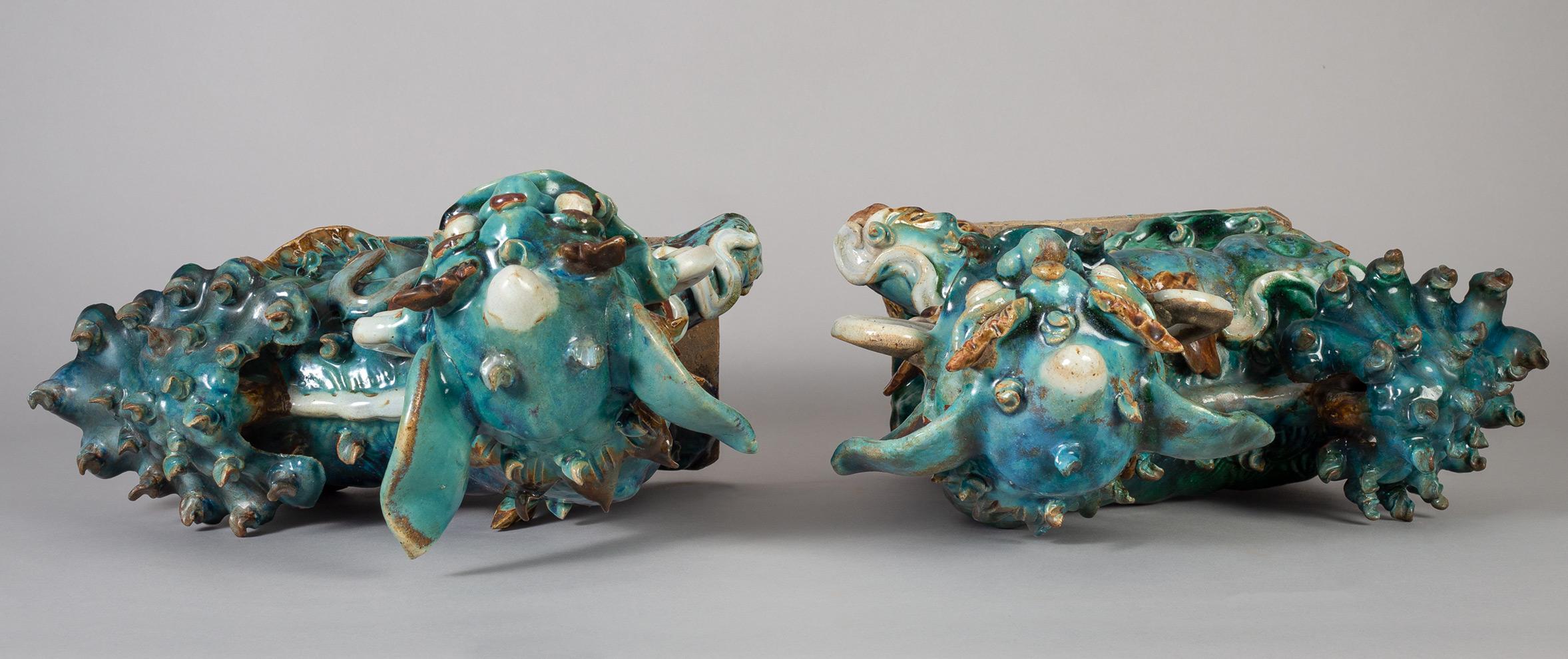 Pair of Chinese Ceramic Buddhistic Lions For Sale 1