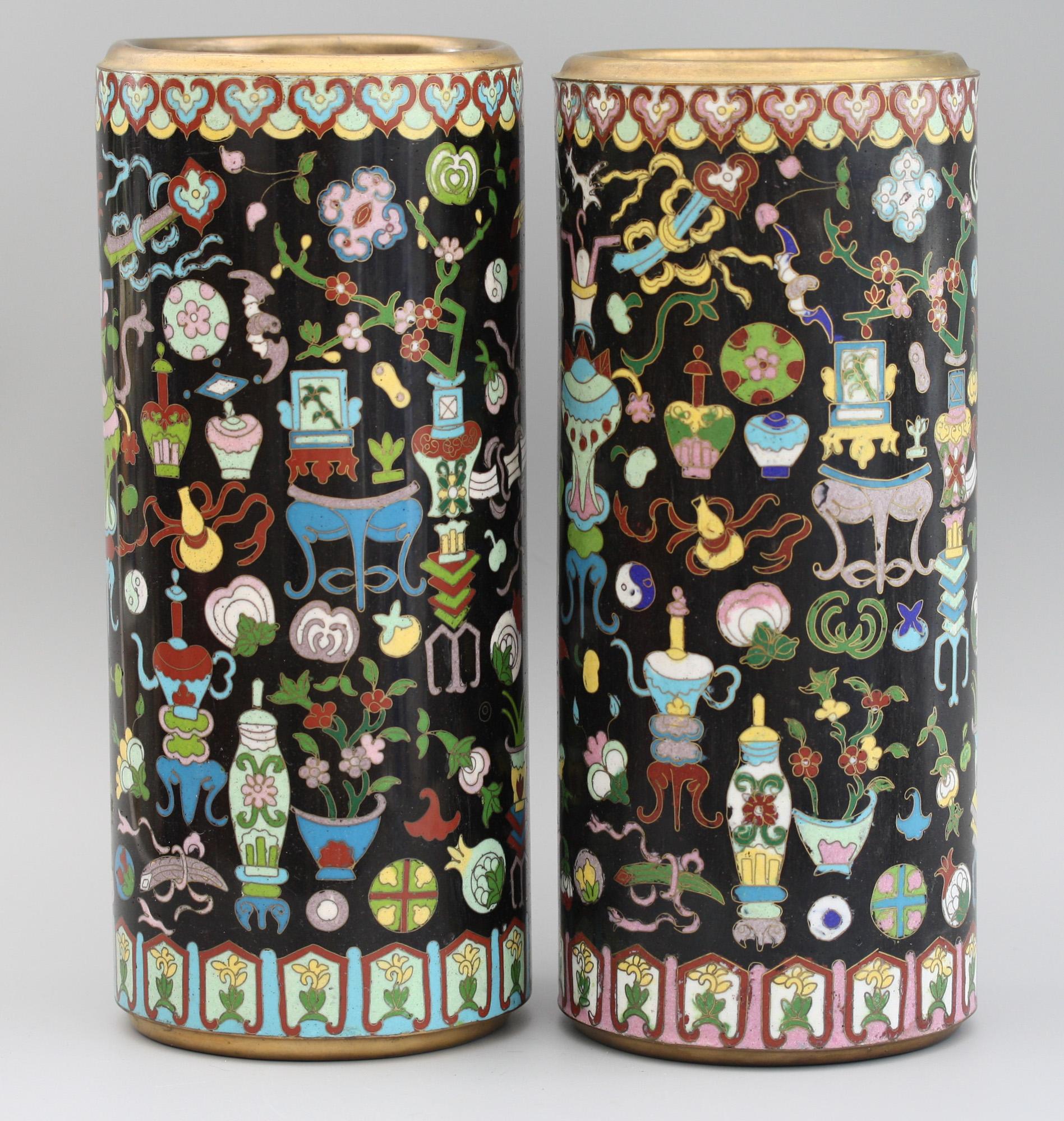 Pair of Chinese Cloisonné Cylindrical Precious Object Vases In Good Condition For Sale In Bishop's Stortford, Hertfordshire