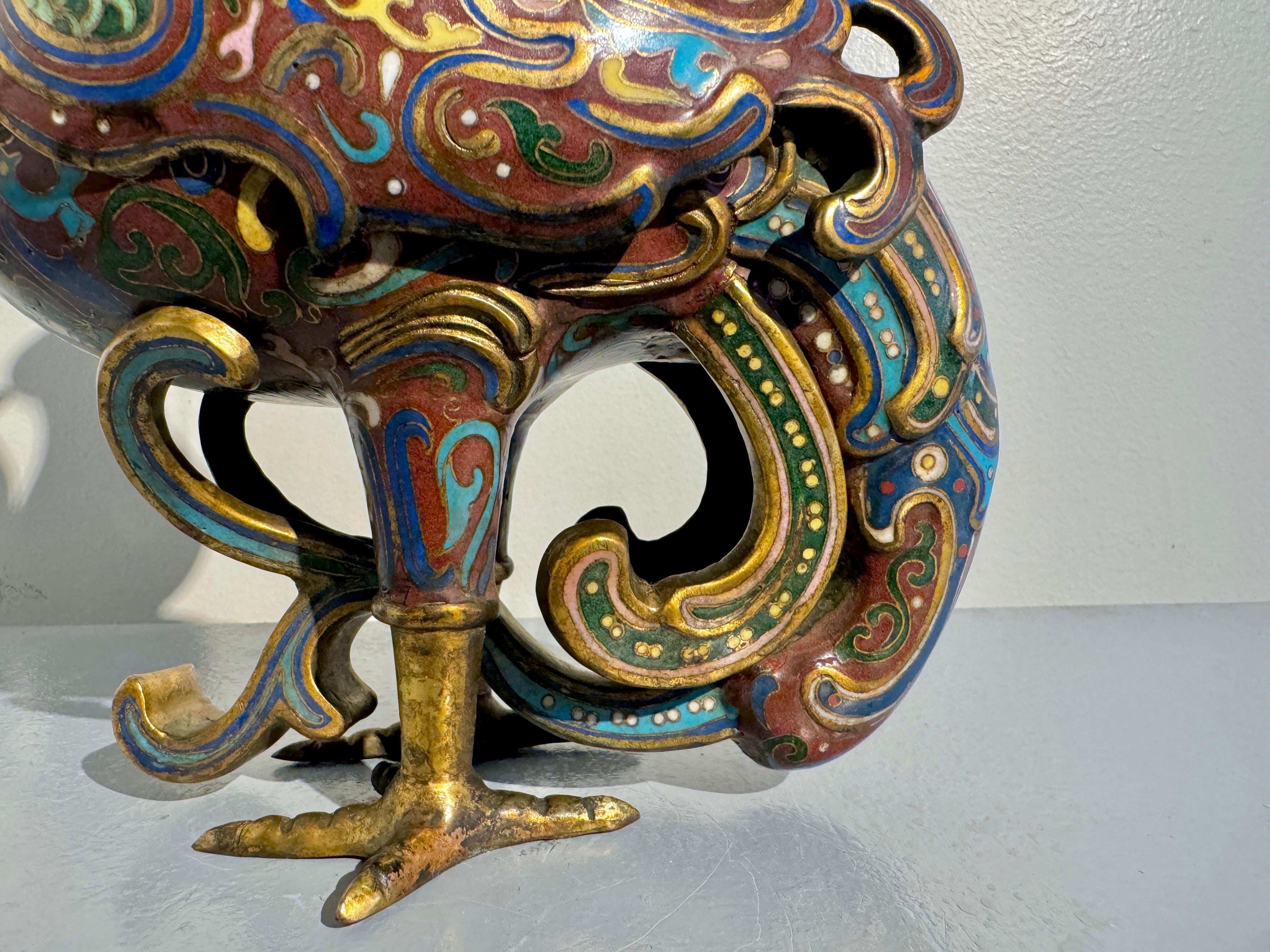 Paire de vases Phoenix Zun en cloisonné, dynastie Qing tardive, c. 1900, Chine en vente 9