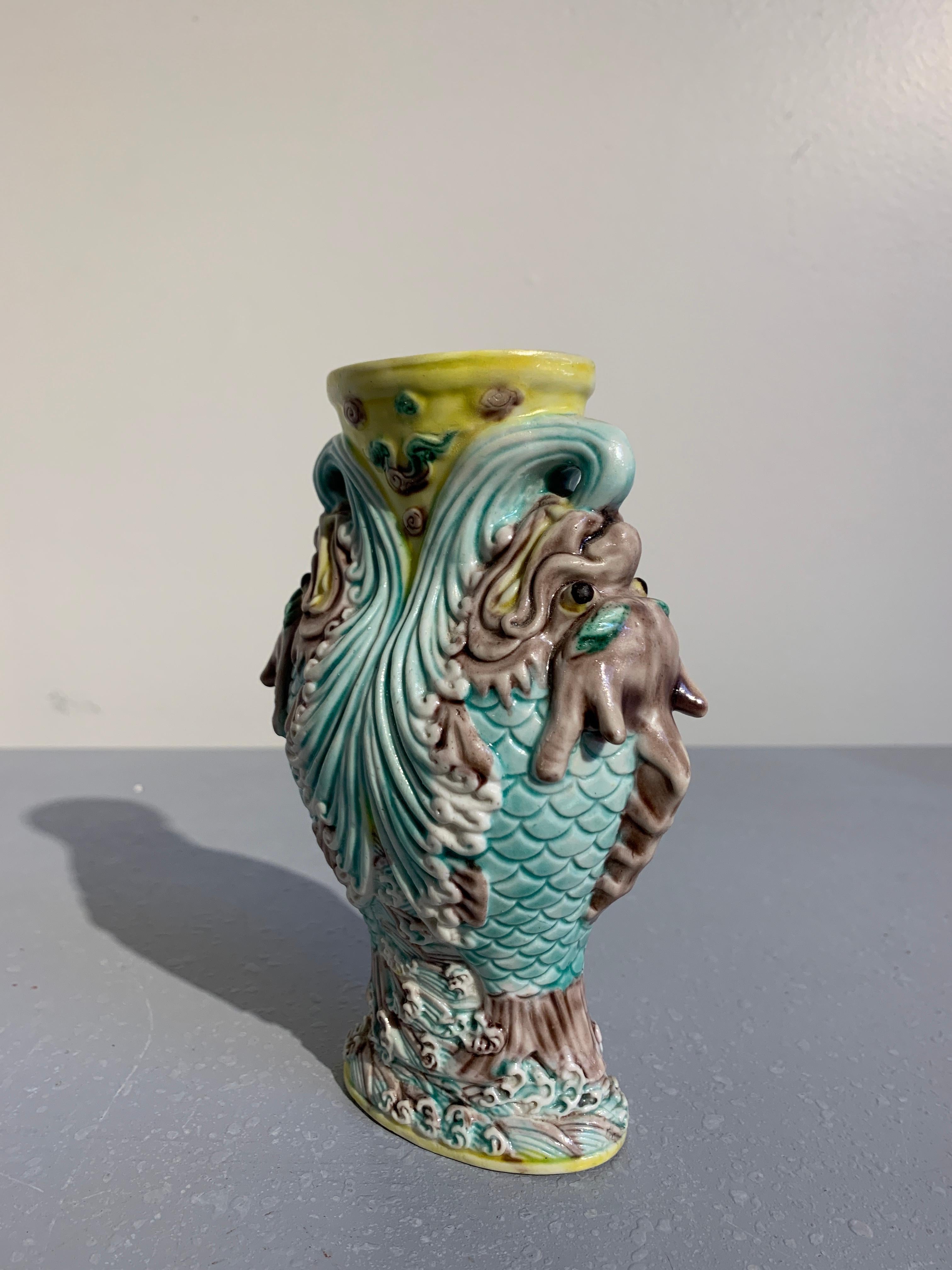 Pair Chinese Dragon Fish Glazed Porcelain Vase, Qing Dynasty, 19th-20th Century For Sale 3