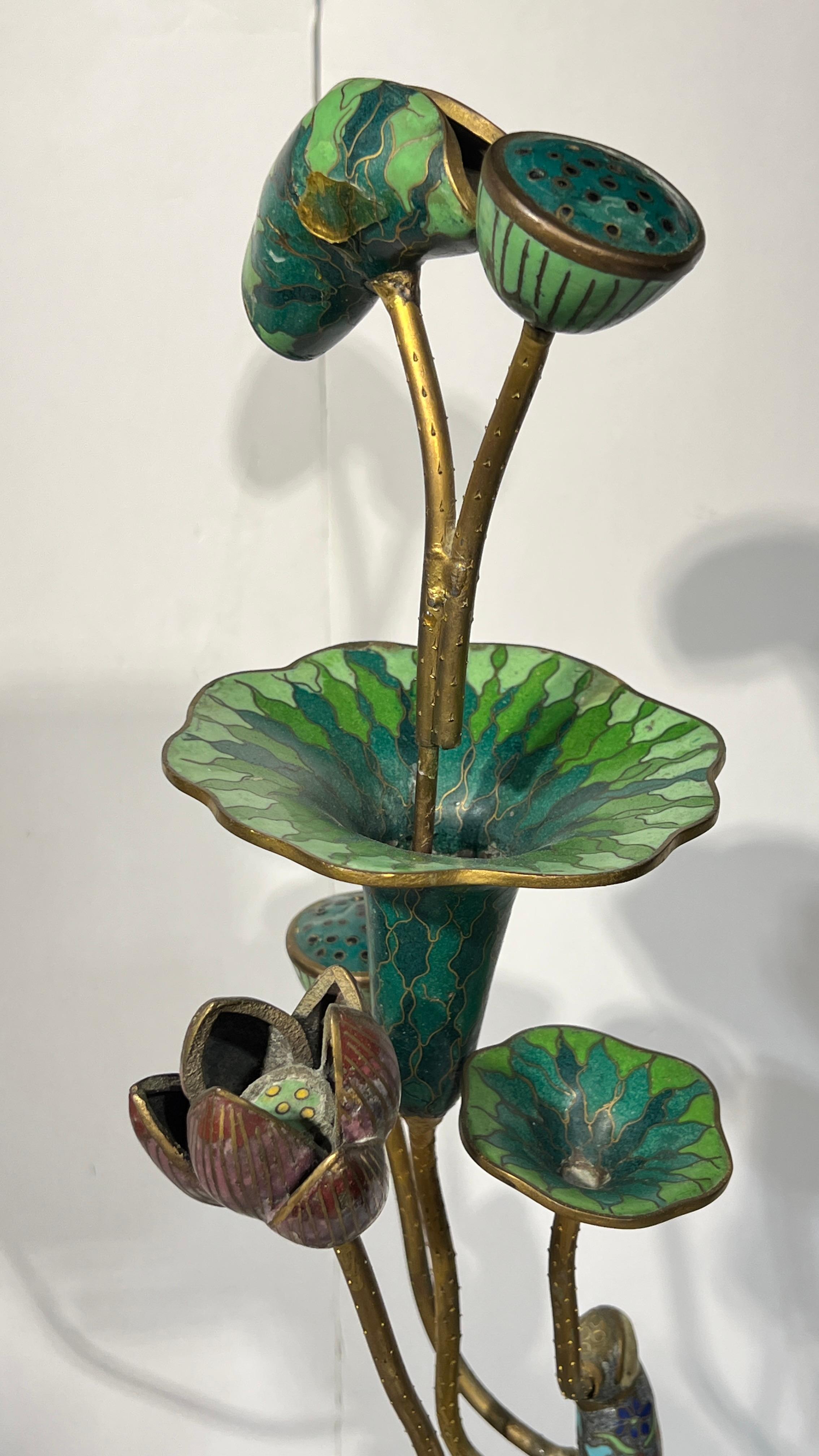 Pareja de candelabros chinos de cloisonné en forma de elefante en venta 1