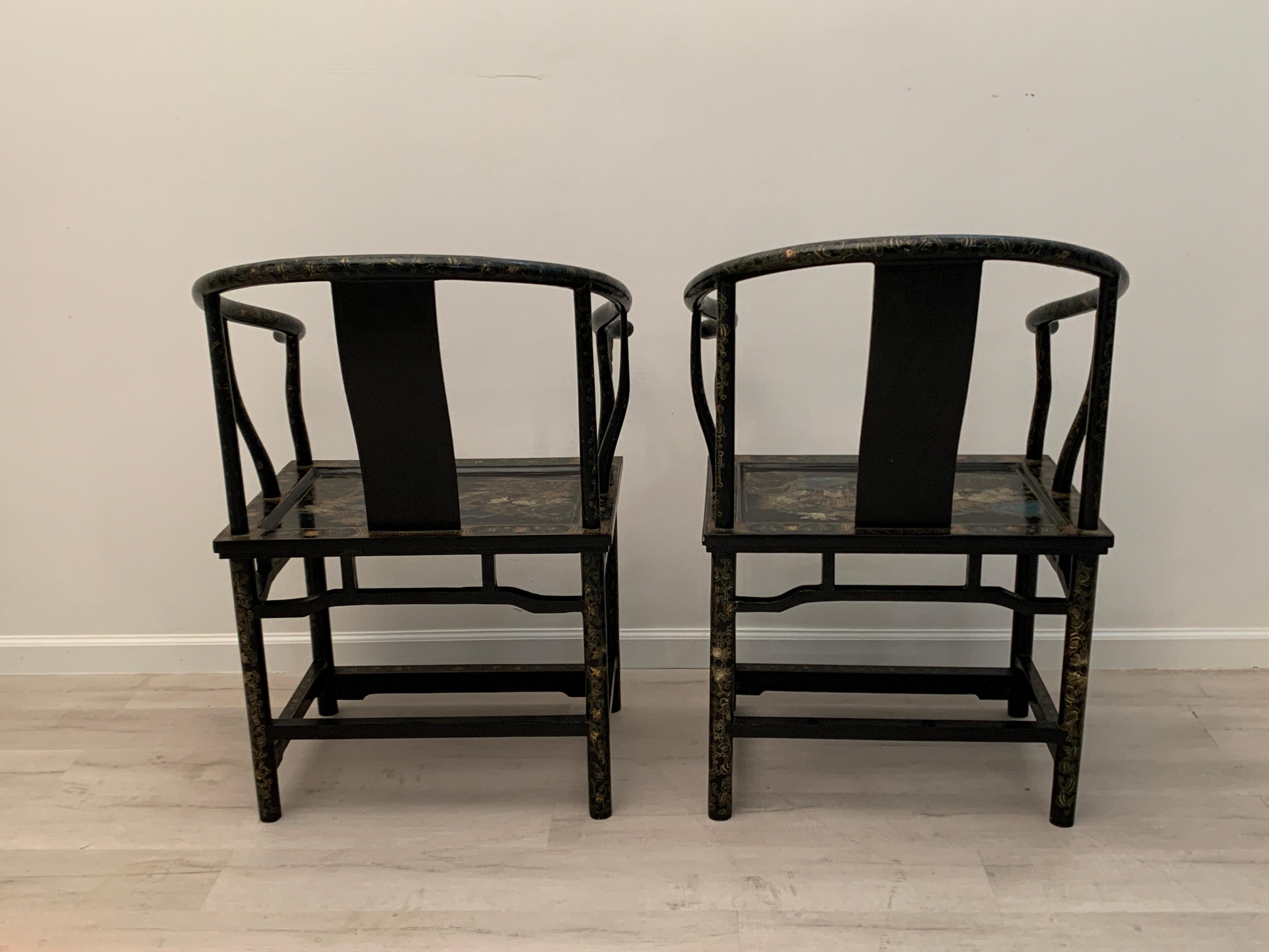 Lacquered Pair Chinese Export Black Lacquer and Gilt Painted Horseshoe Back Chairs