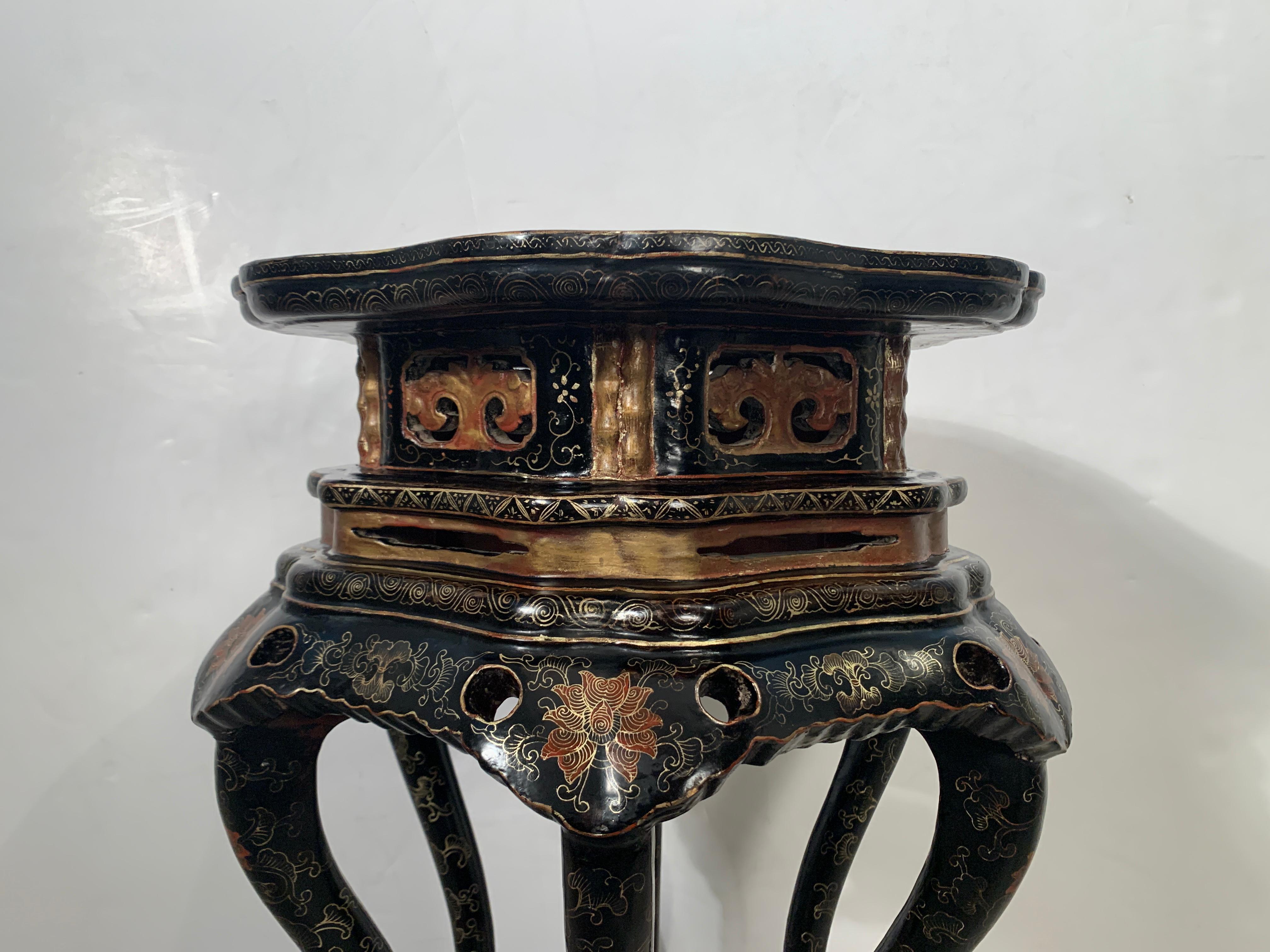 Pair Chinese Export Black Lacquer and Gilt Painted Side Tables, Mid 20th Century 5