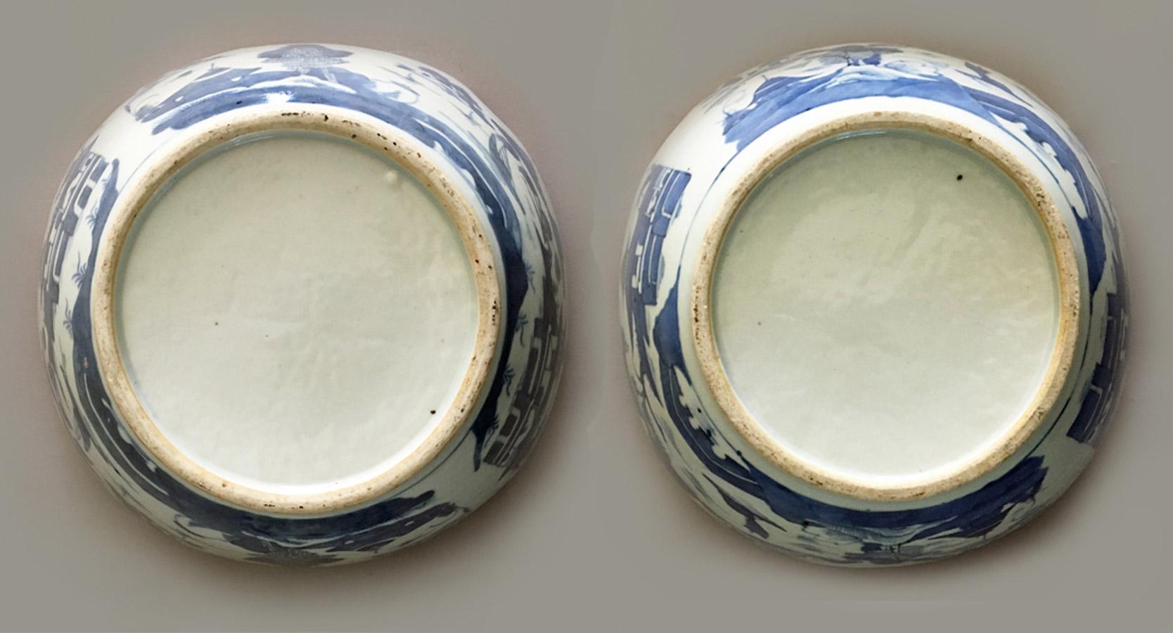 19th Century Pair of Chinese Export Blue and White Square Salad Bowls For Sale
