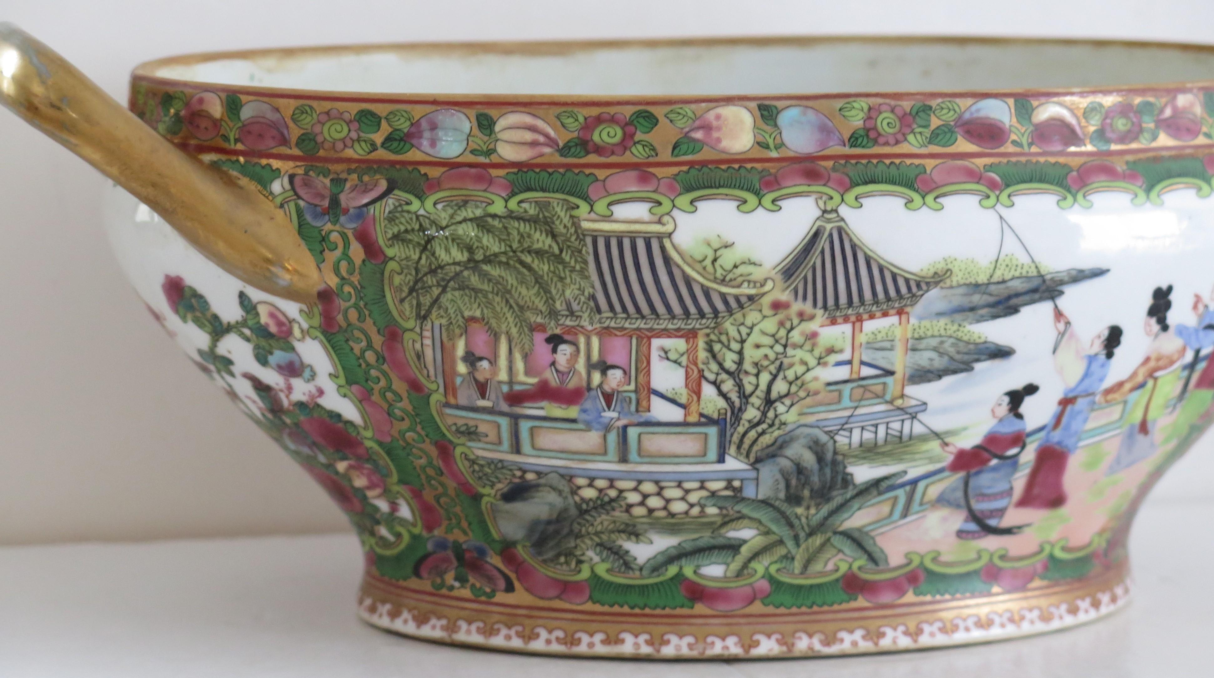 PAIR Chinese Export Large Tureens Porcelain Famille Rose Finely Hand Painted For Sale 5