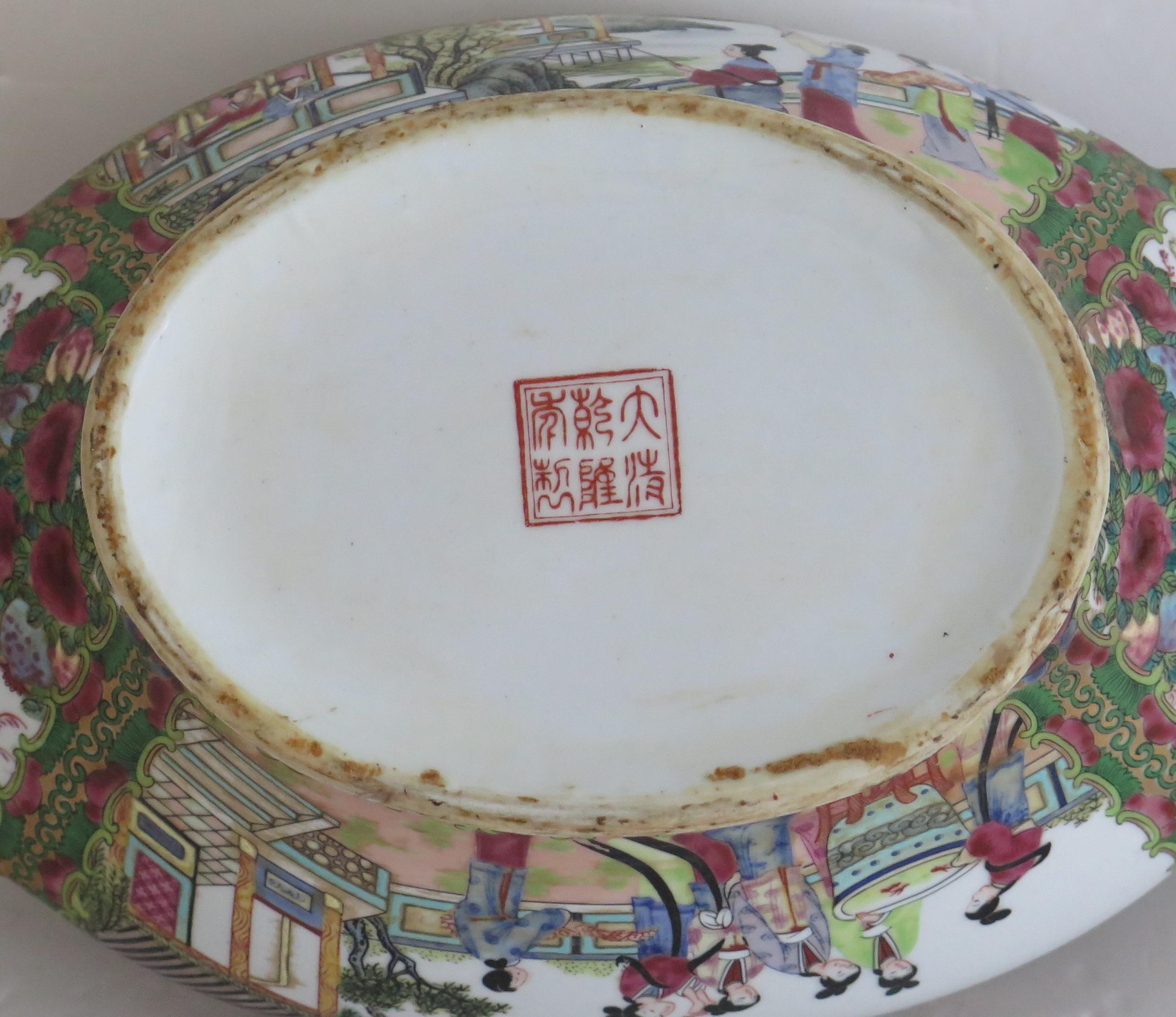 PAIR Chinese Export Large Tureens Porcelain Famille Rose Finely Hand Painted For Sale 13
