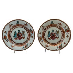 Antique Pair, Chinese Export 'Yonge' Armorial Porcelain Plates Yongzhen Circa 1731