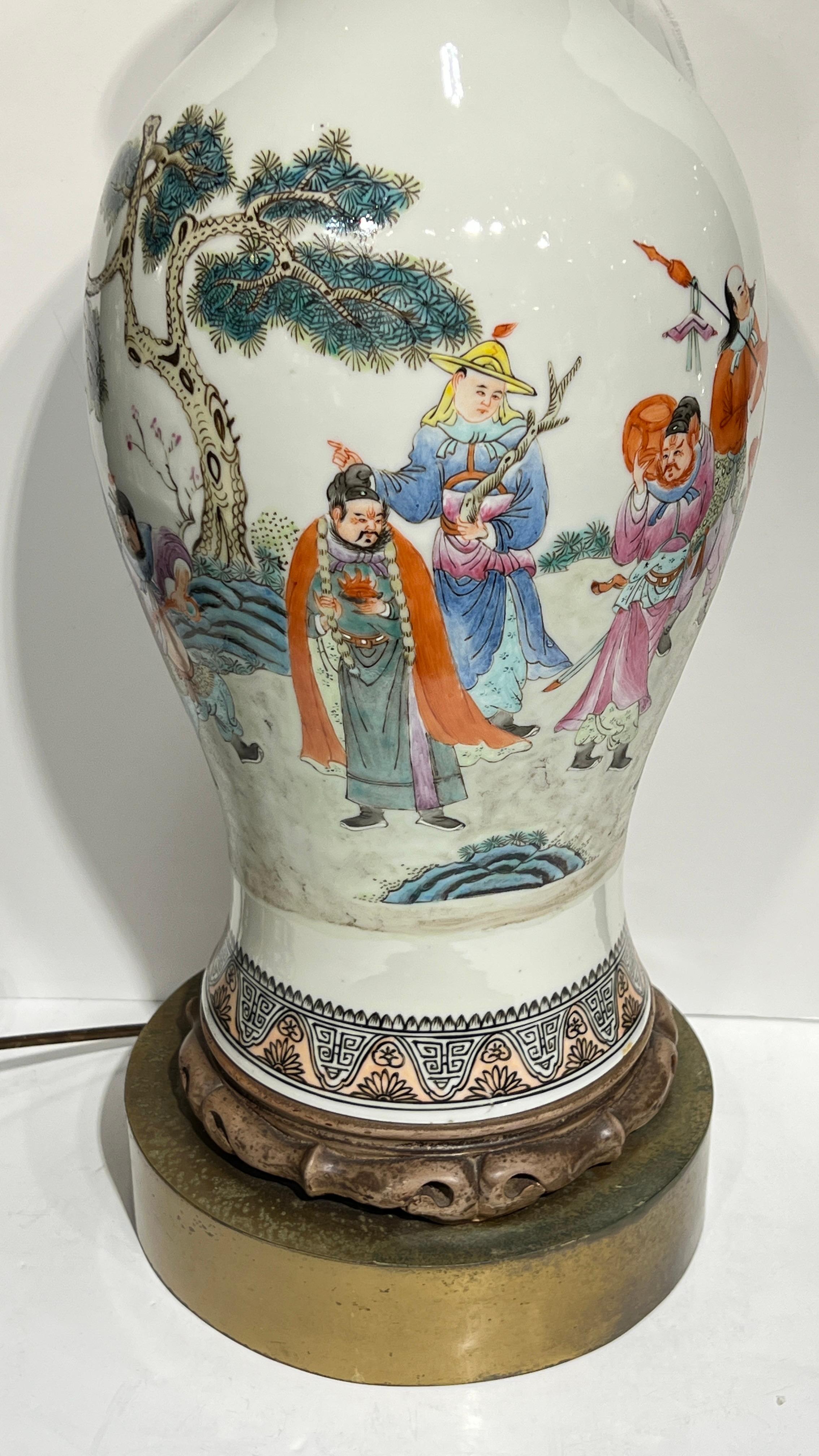 Pair Chinese Famille Rose Export Porcelain Vases Mounted as Table Lamps For Sale 2