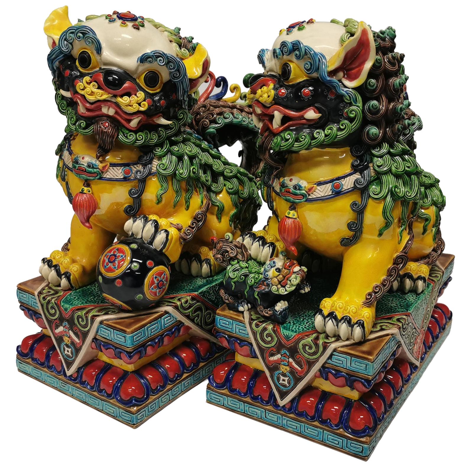 Pair of Chinese Foo Dogs For Sale