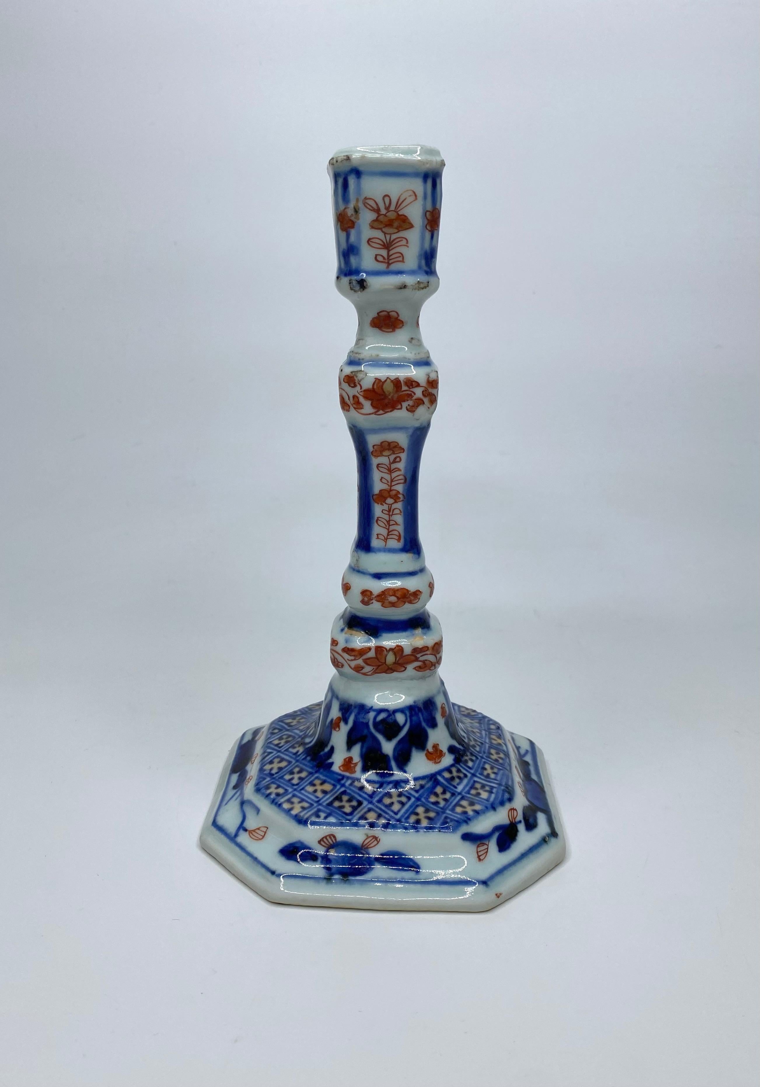 Early 18th Century Pair Chinese Imari porcelain candlesticks, c. 1720. Kangxi Period. For Sale