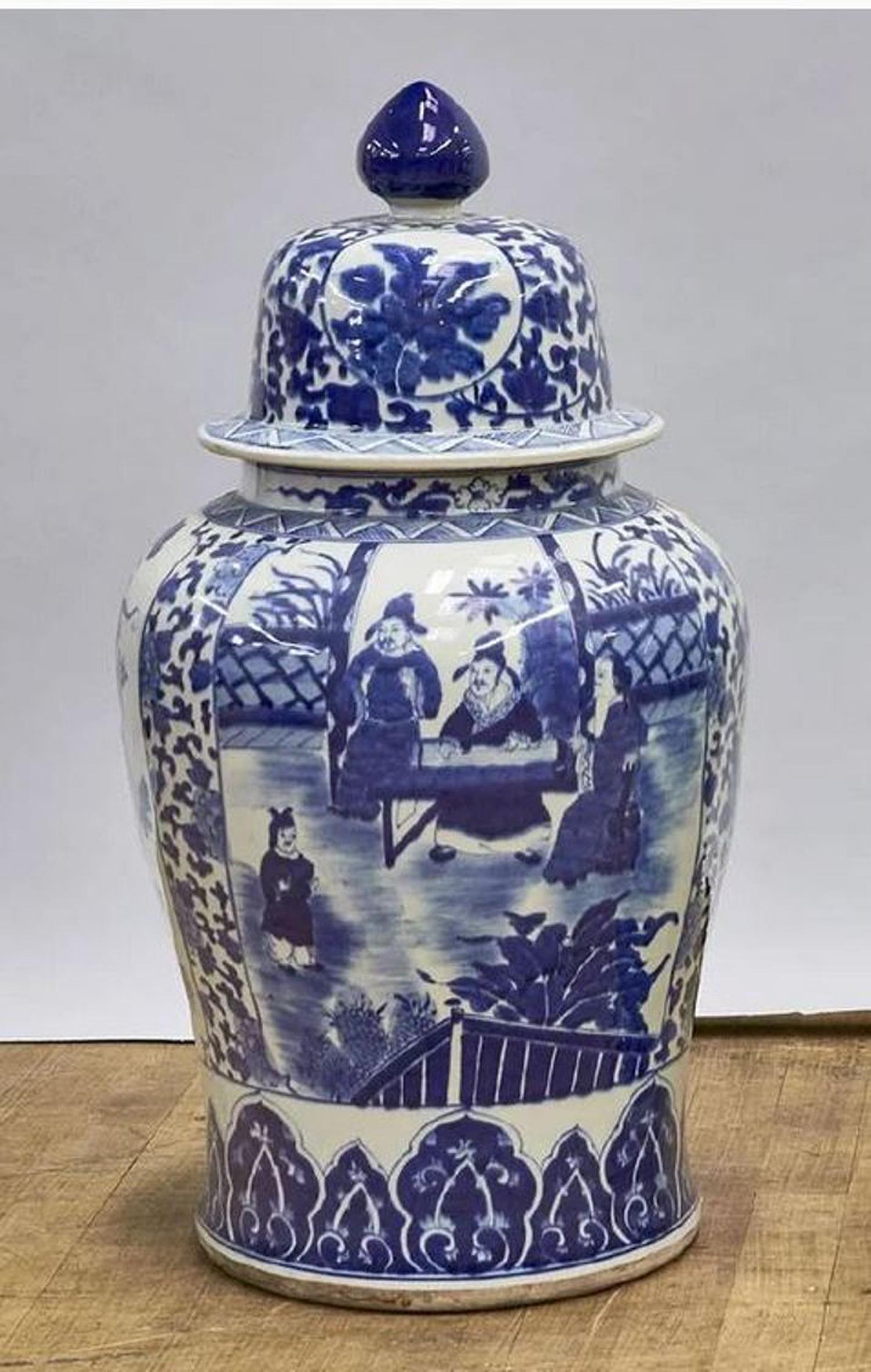 20th Century Pair of Chinese Kangxi Style Blue and White Porcelain Vases