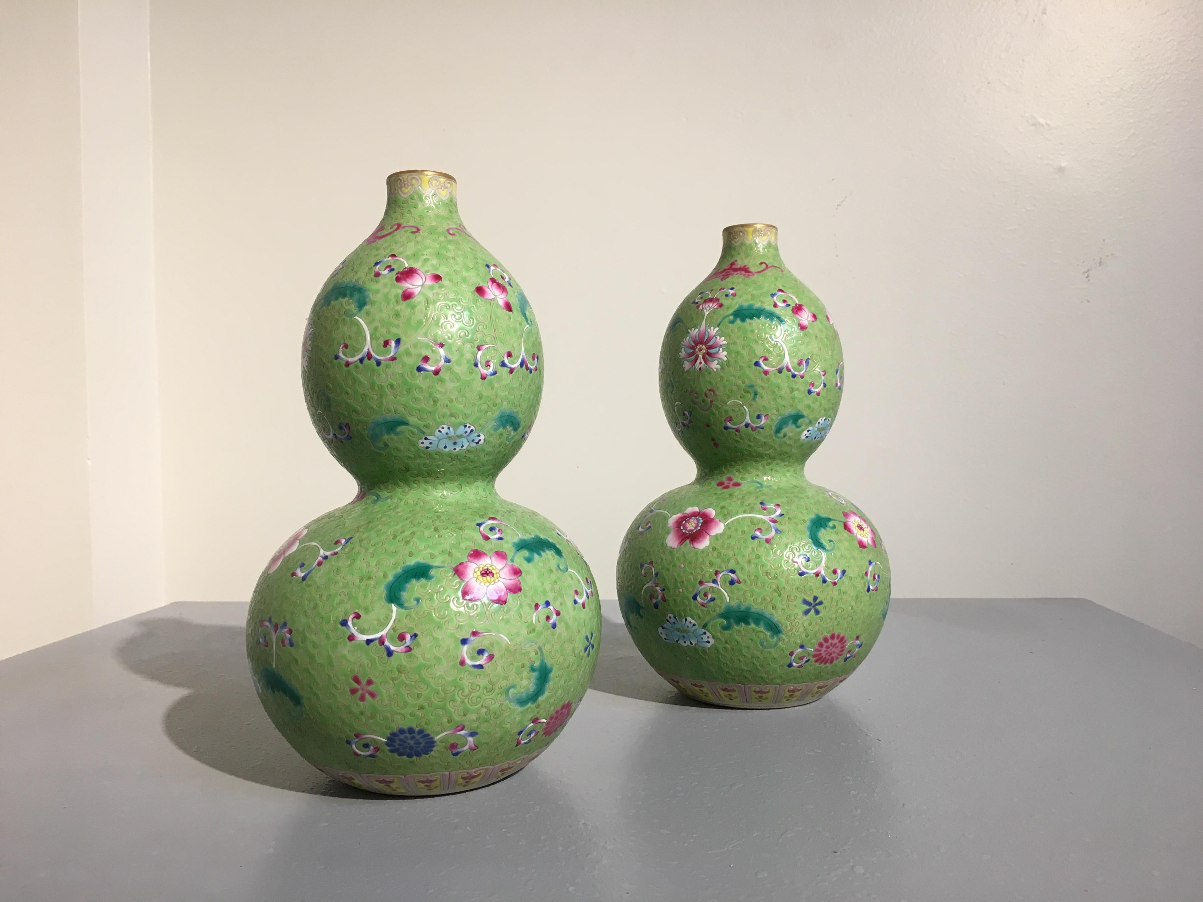 Qing Pair of Chinese Lime Green Famille Rose Sgarffito Ground Vases, Republic Period