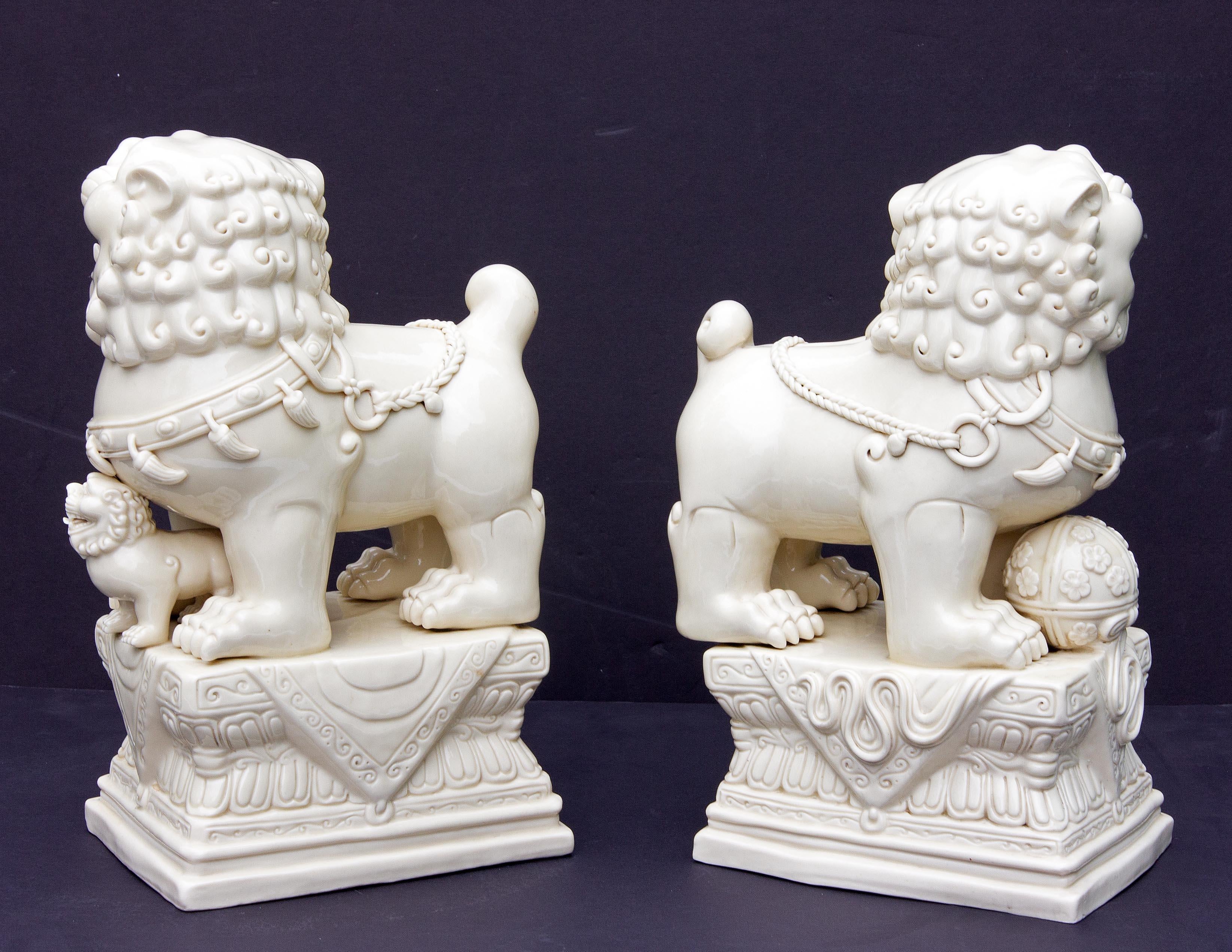 Ceramic Pair Chinese Porcelain Dehua Blanc de Chine Foo Dogs For Sale