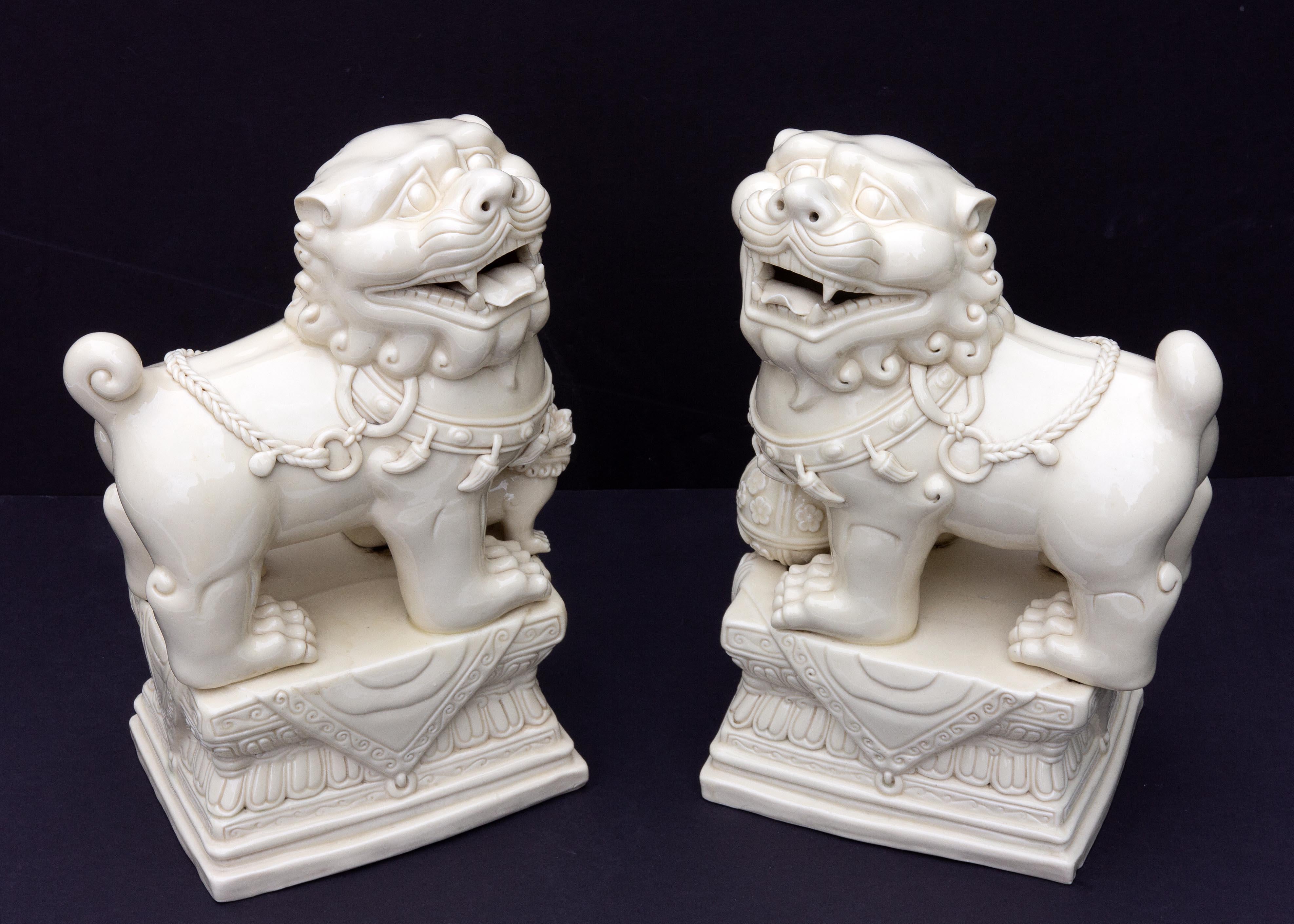Pair Chinese Porcelain Dehua Blanc de Chine Foo Dogs For Sale 1