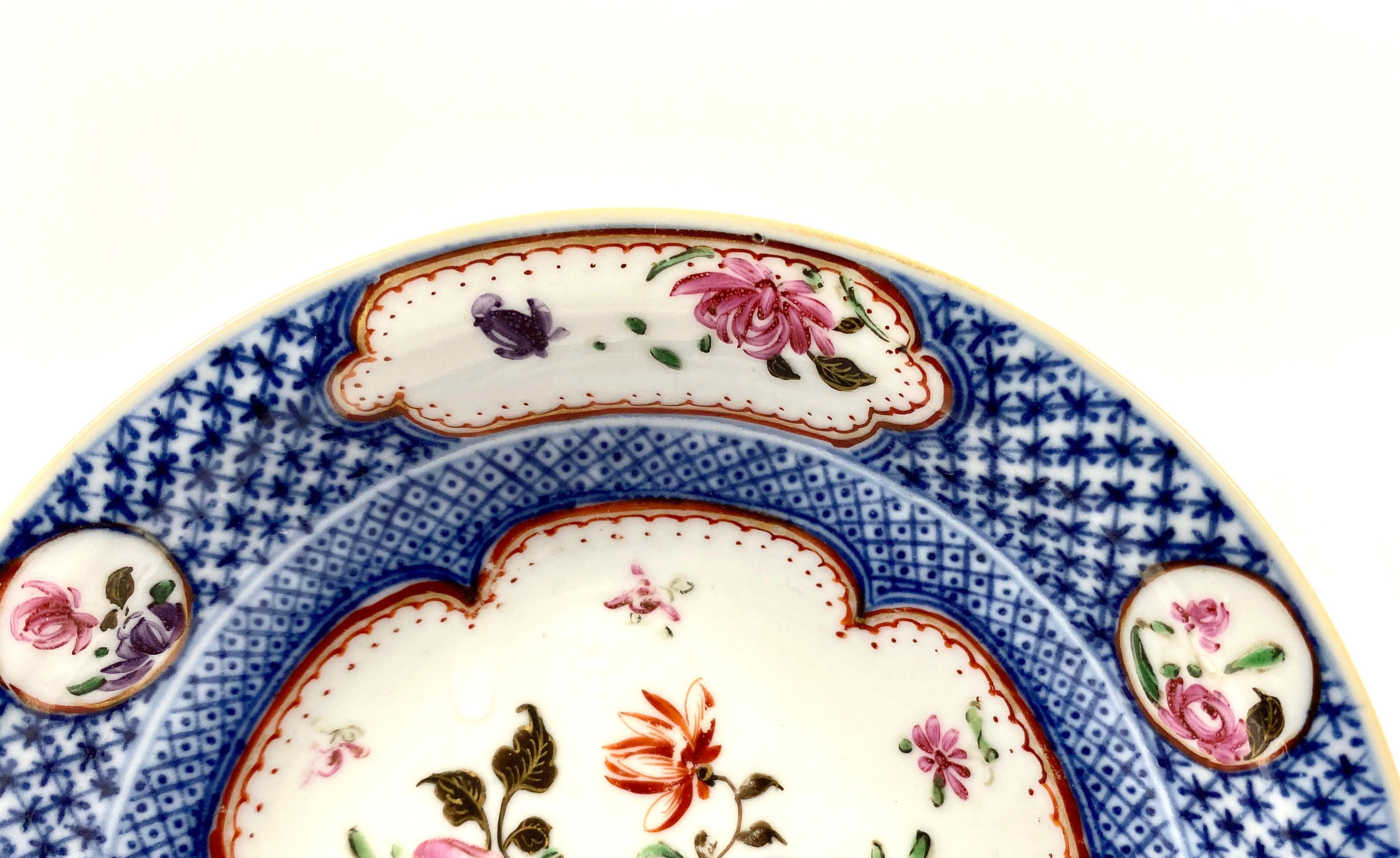 Pair of Chinese Porcelain Dishes, Compagnie des Indes circa 1760 Qianlong Period 5