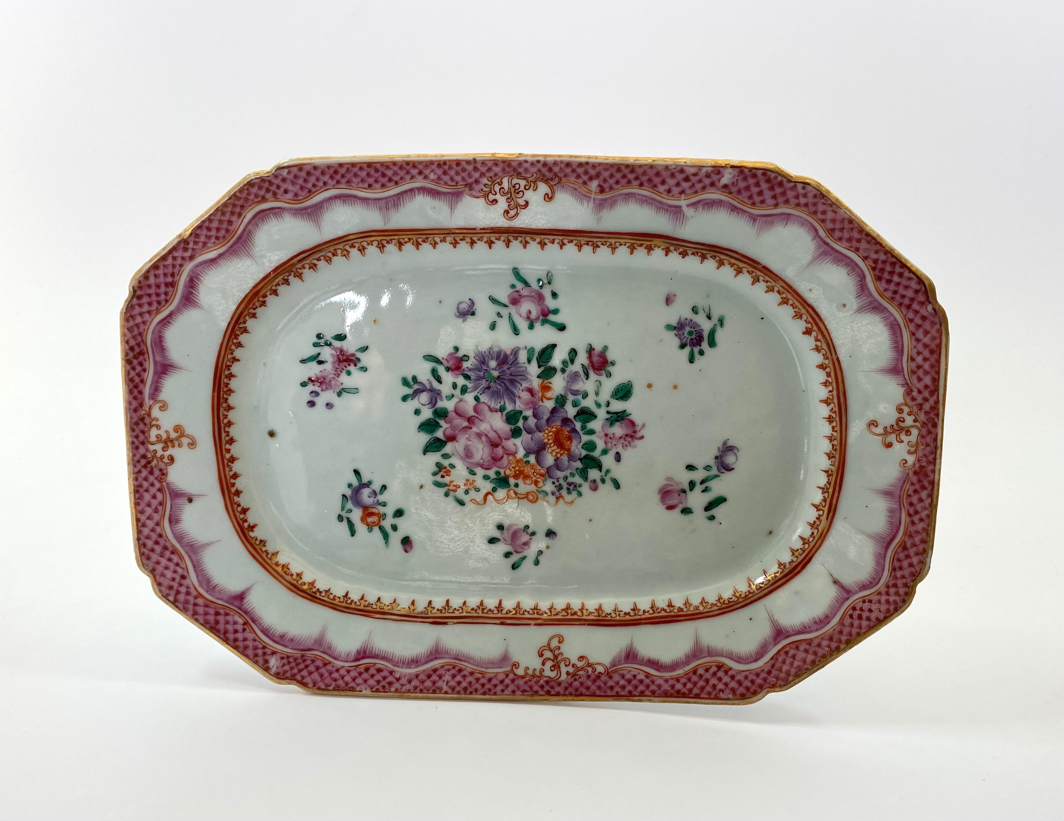 Pair Chinese Porcelain Famille Rose Platters, c. 1760, Qianlong Period In Good Condition In Gargrave, North Yorkshire