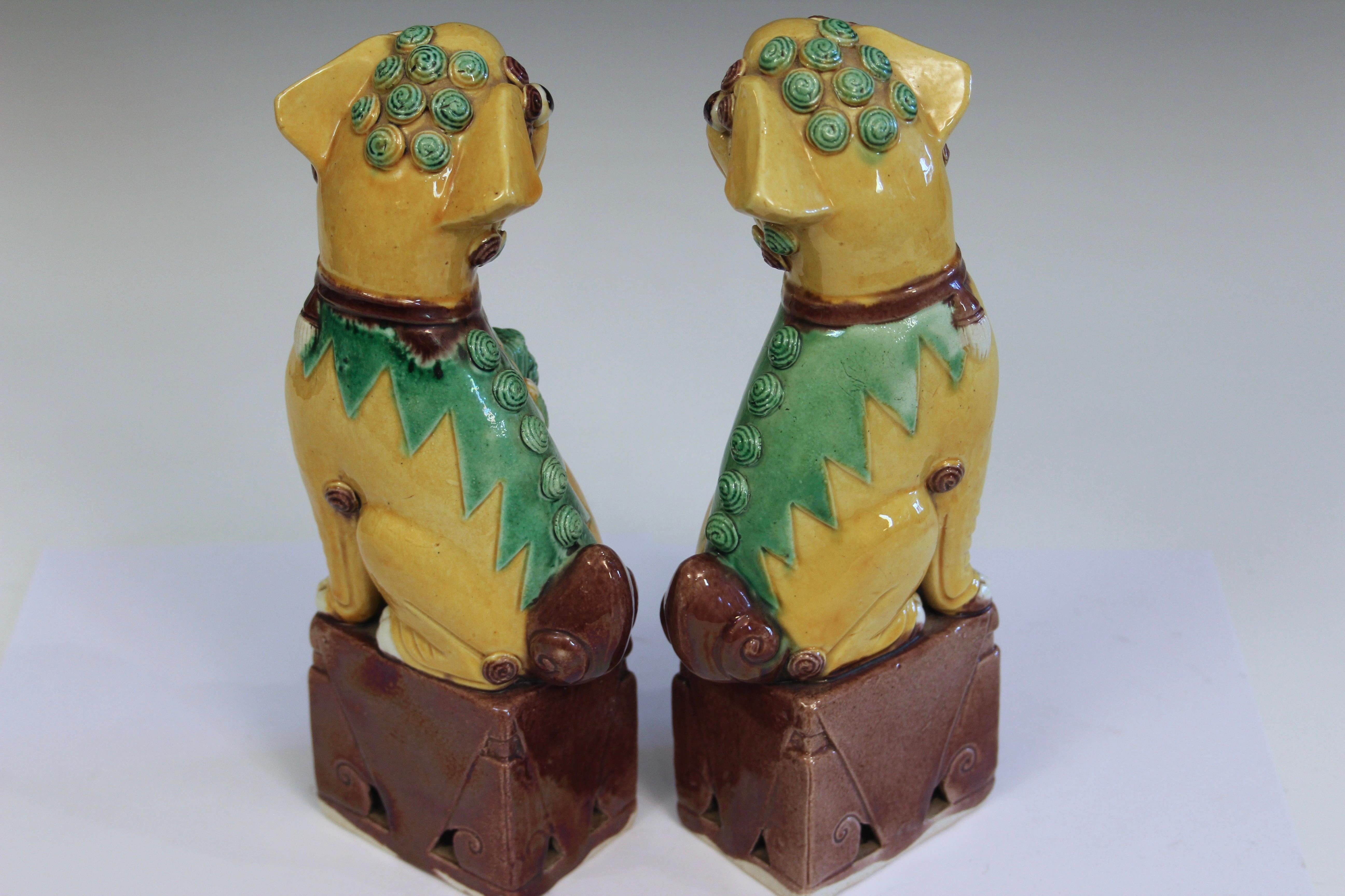 Enameled Pair Chinese Porcelain Old Vintage Buddhist Kangxi Lions Foo Dogs Vintage