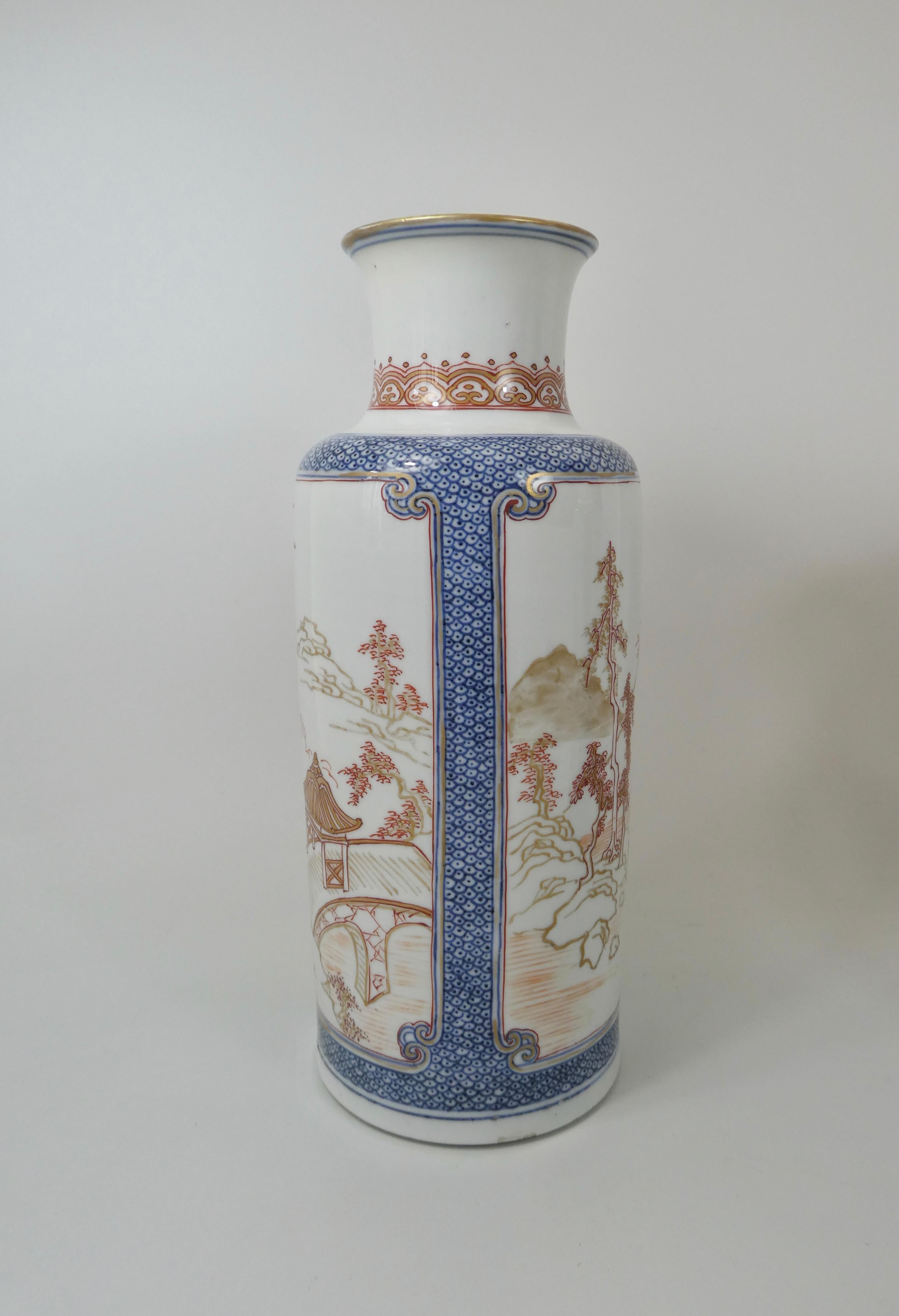 Pair of Chinese Porcelain ‘Rouge de Fer’ Decorated Vases, c. 1700. Kangxi. 5
