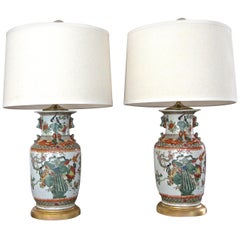 Pair of Chinese Rose Canton Peacocks Porcelain Vase Table Lamps