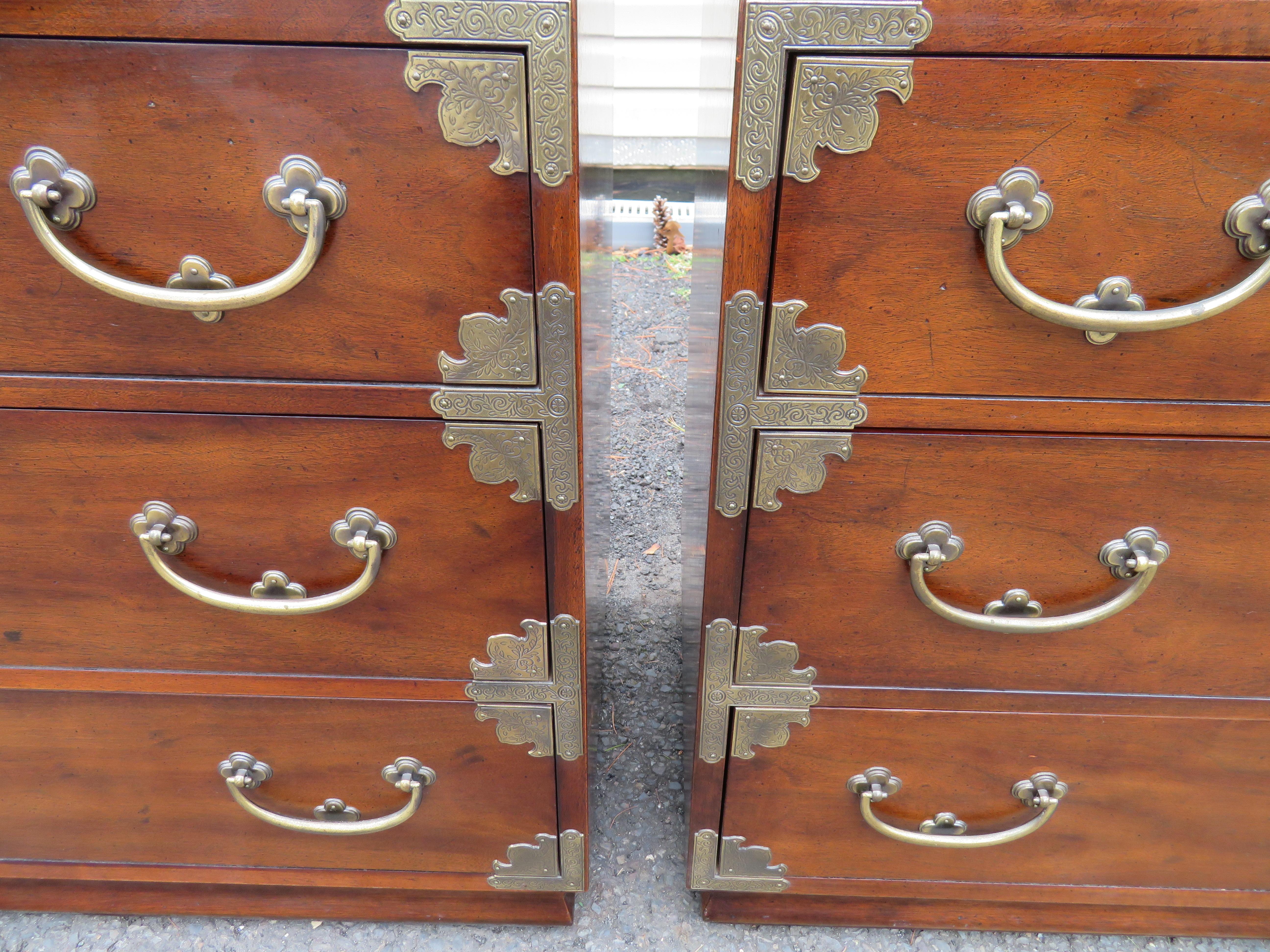 Pair Chinoiserie Henredon Tansu Campaign Chests Nightstands Mid-Century Modern 4