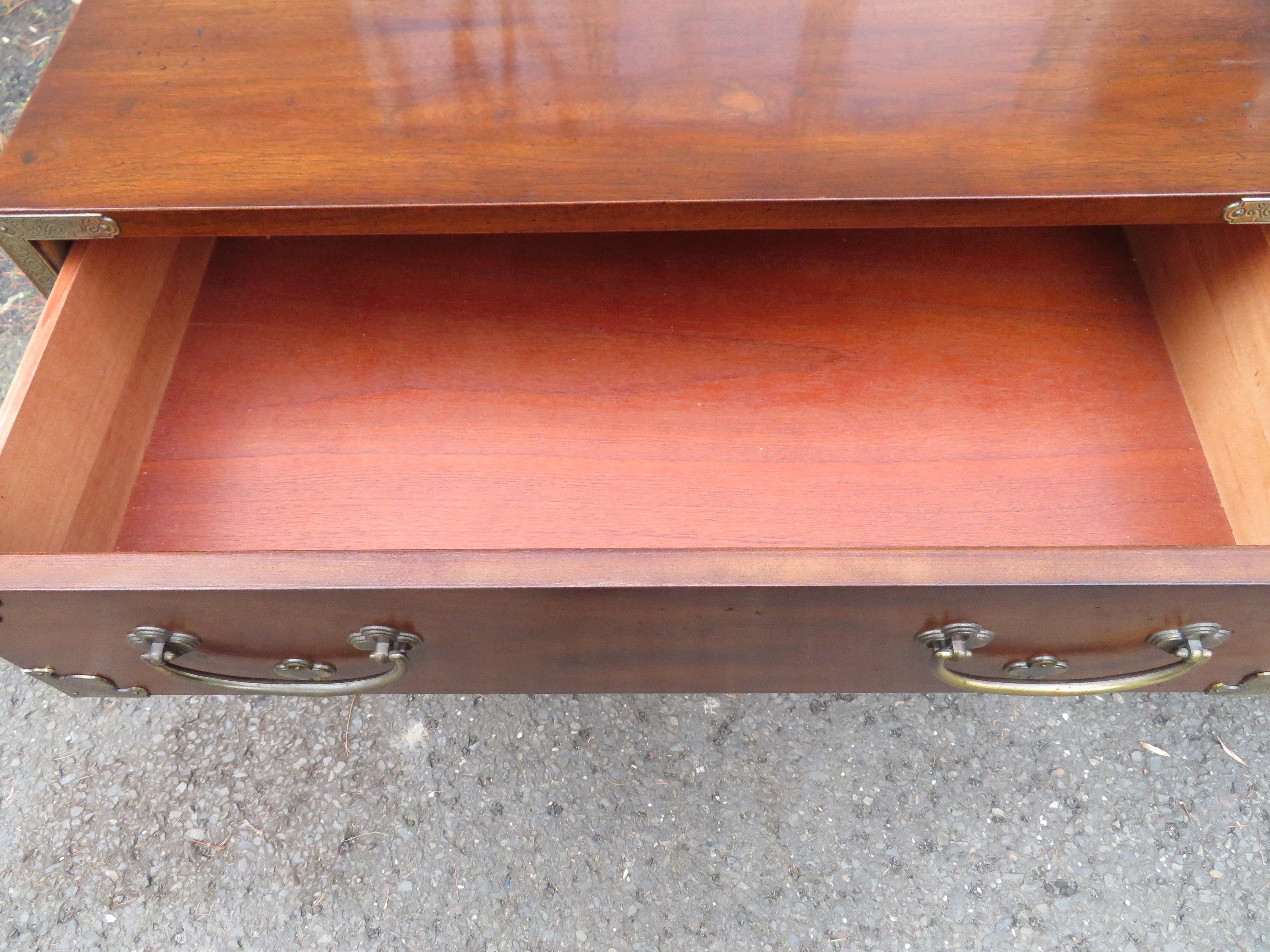 Pair Chinoiserie Henredon Tansu Campaign Chests Nightstands Mid-Century Modern 8